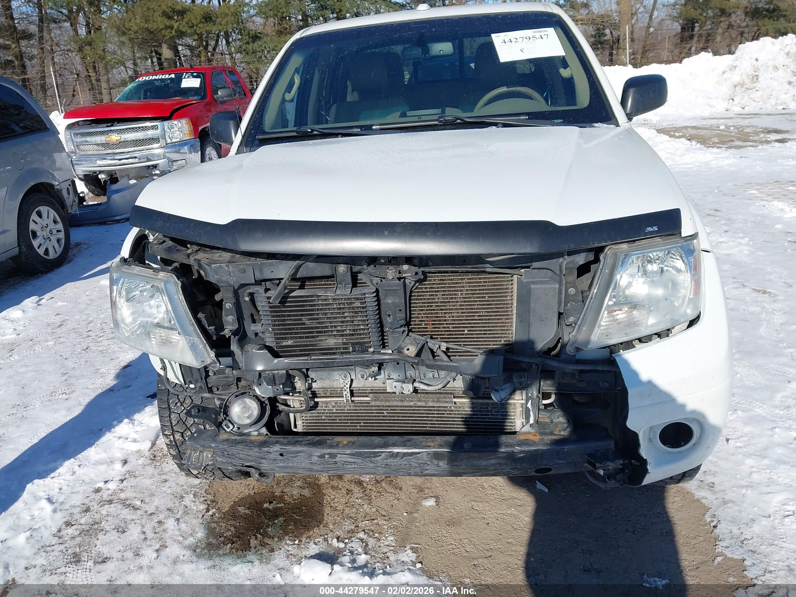 NISSAN FRONTIER image 6