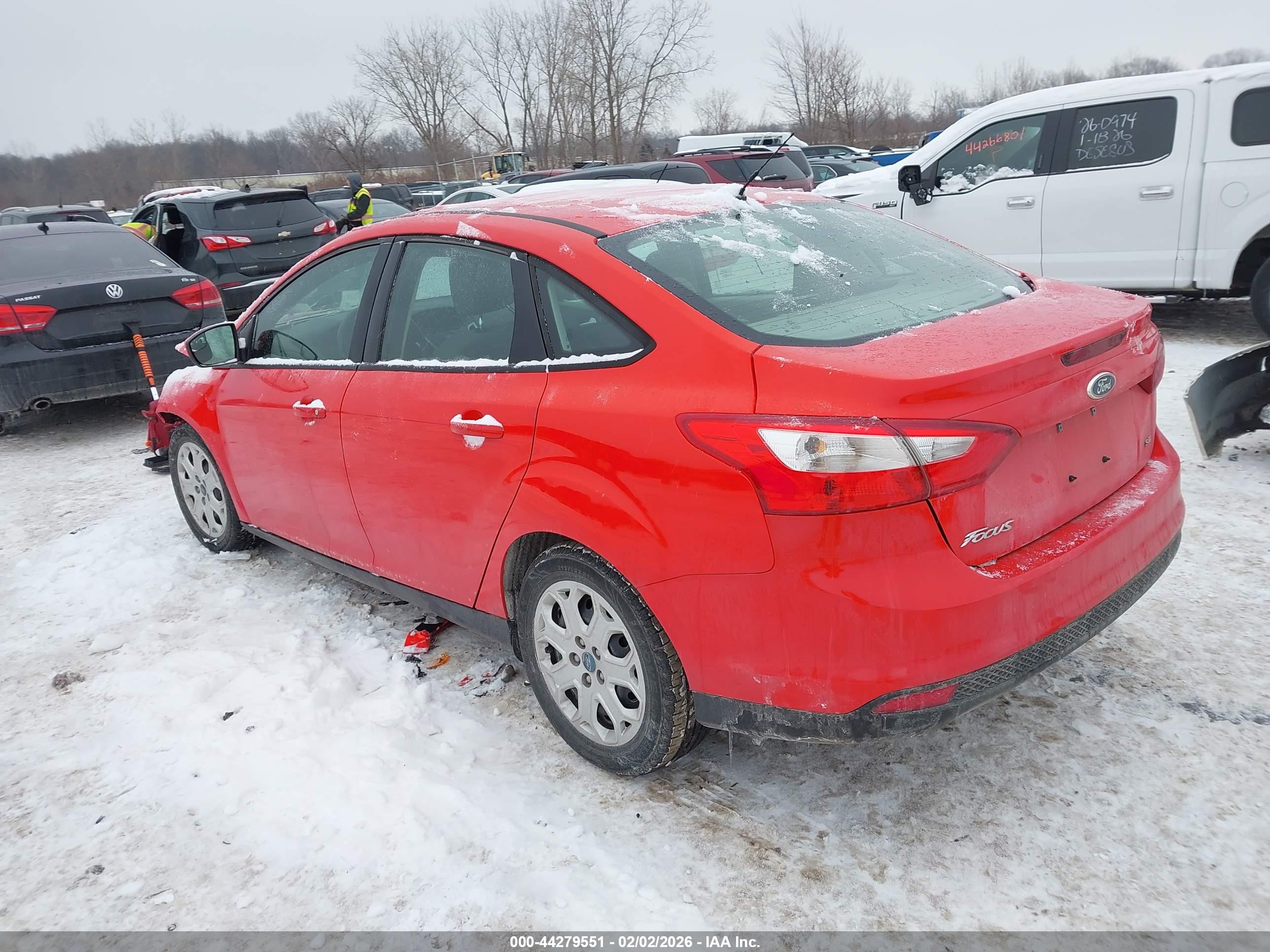 FORD FOCUS image 3