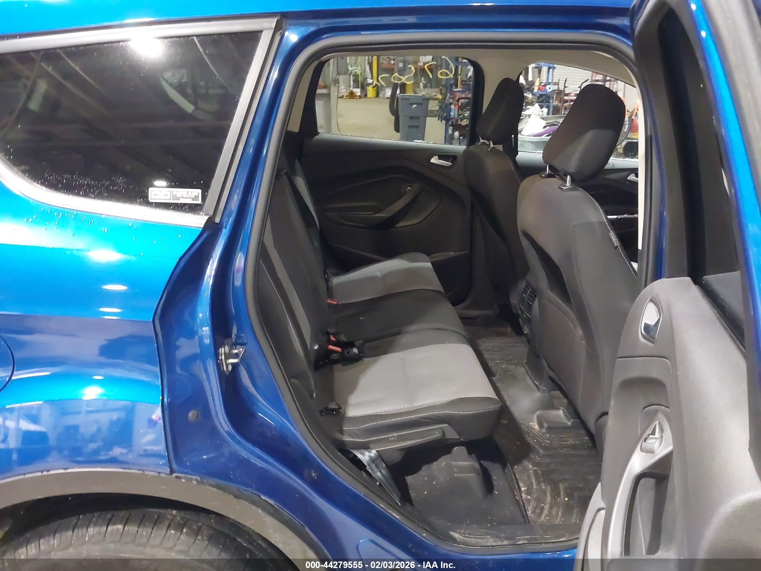 FORD ESCAPE image 8