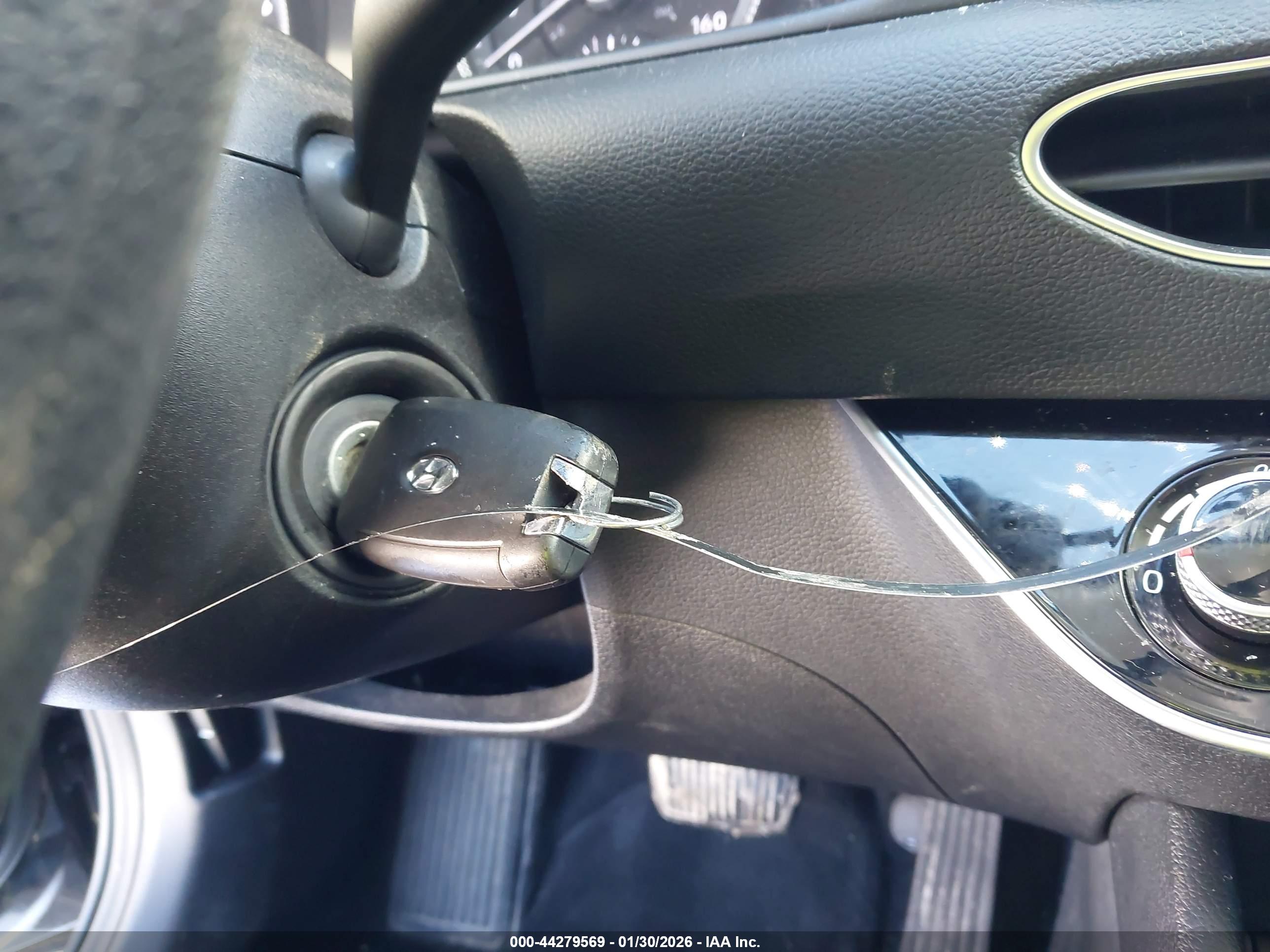 HYUNDAI SONATA image 11