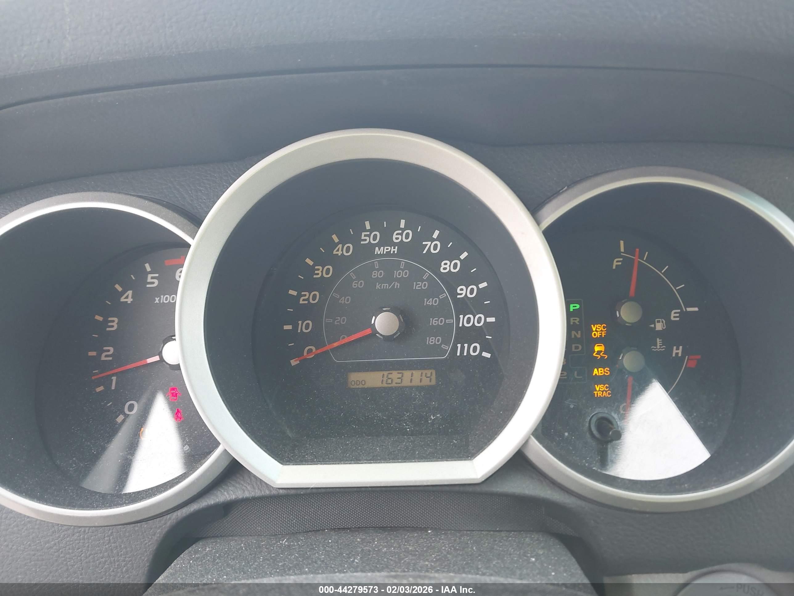 TOYOTA 4RUNNER image 7
