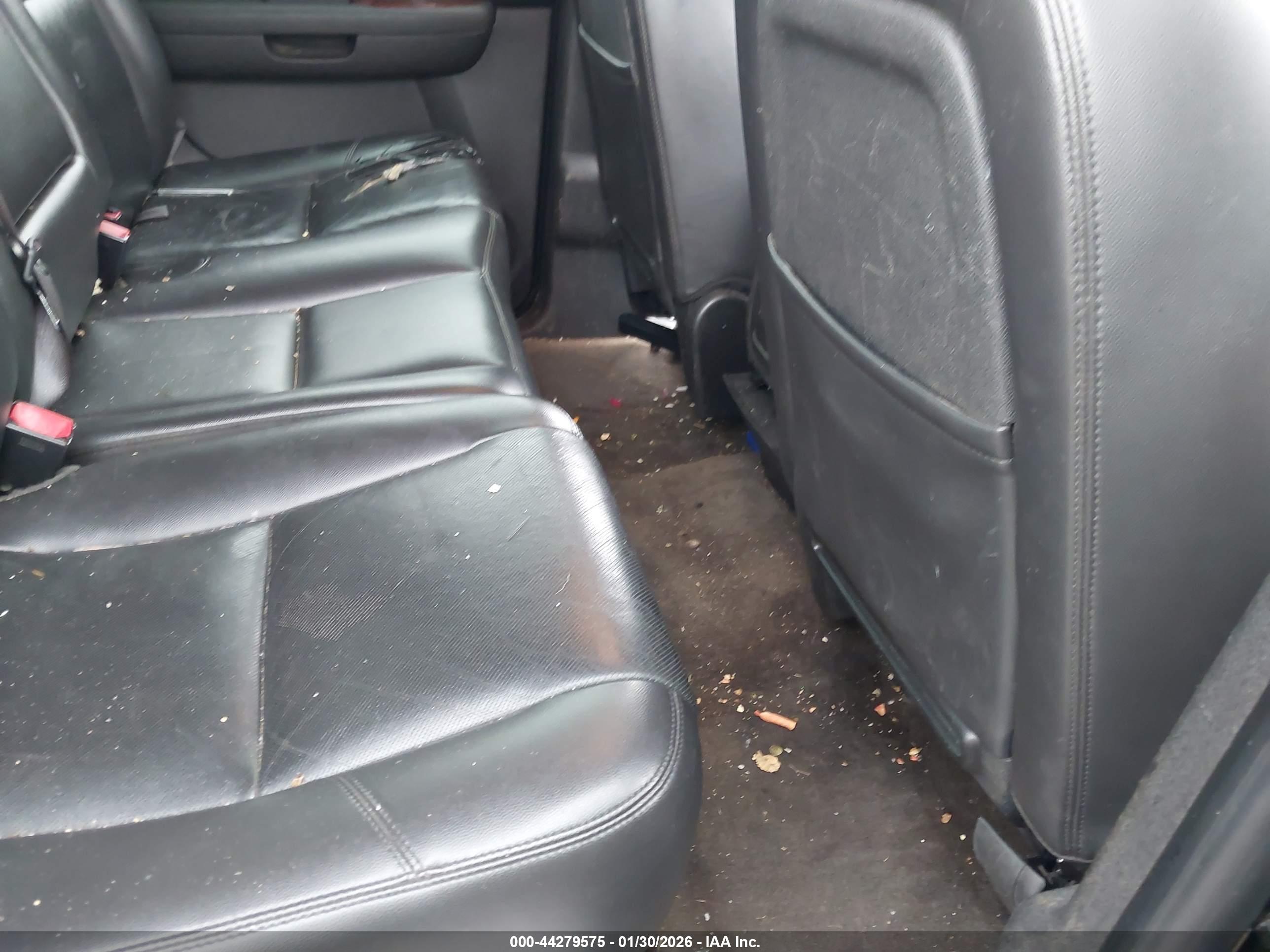 CHEVROLET AVALANCHE image 8