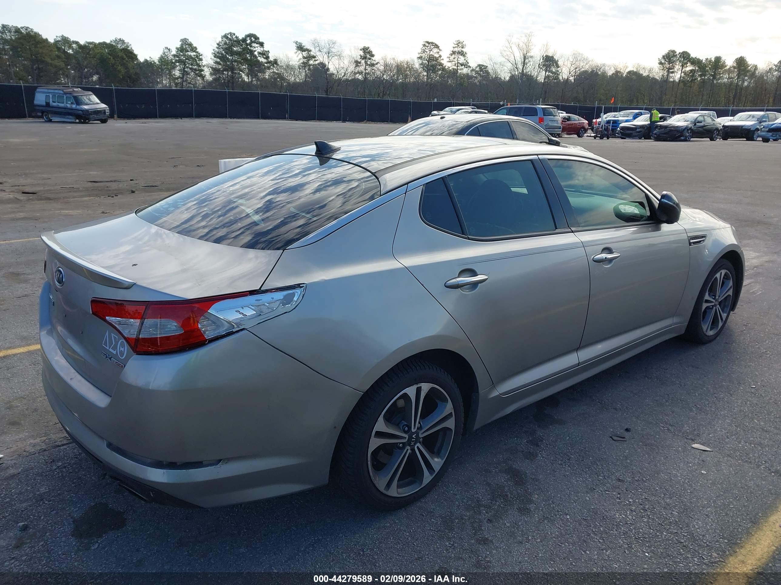 KIA OPTIMA image 4
