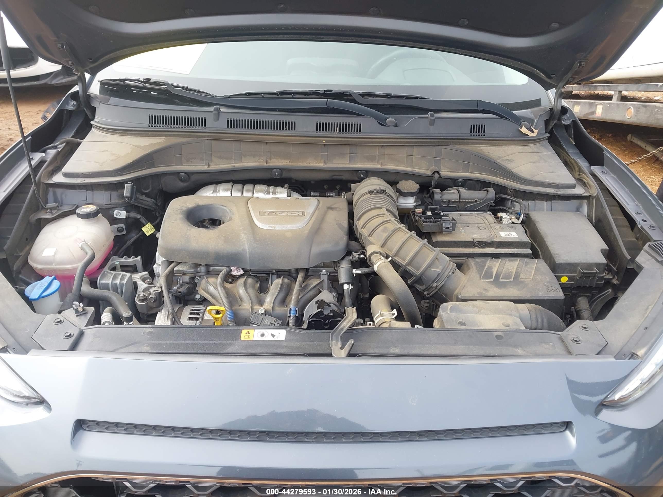 HYUNDAI KONA image 10