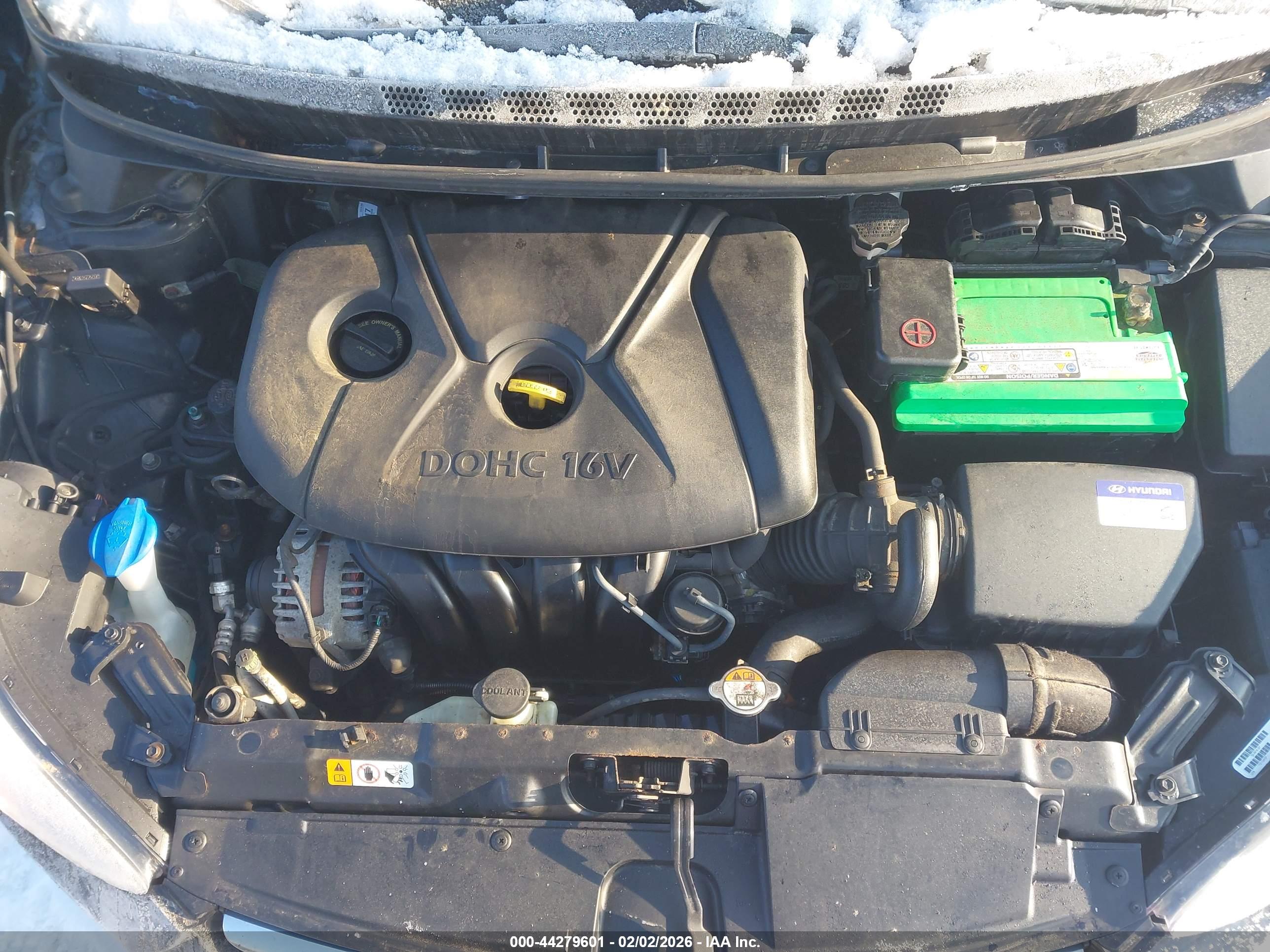 HYUNDAI ELANTRA image 10