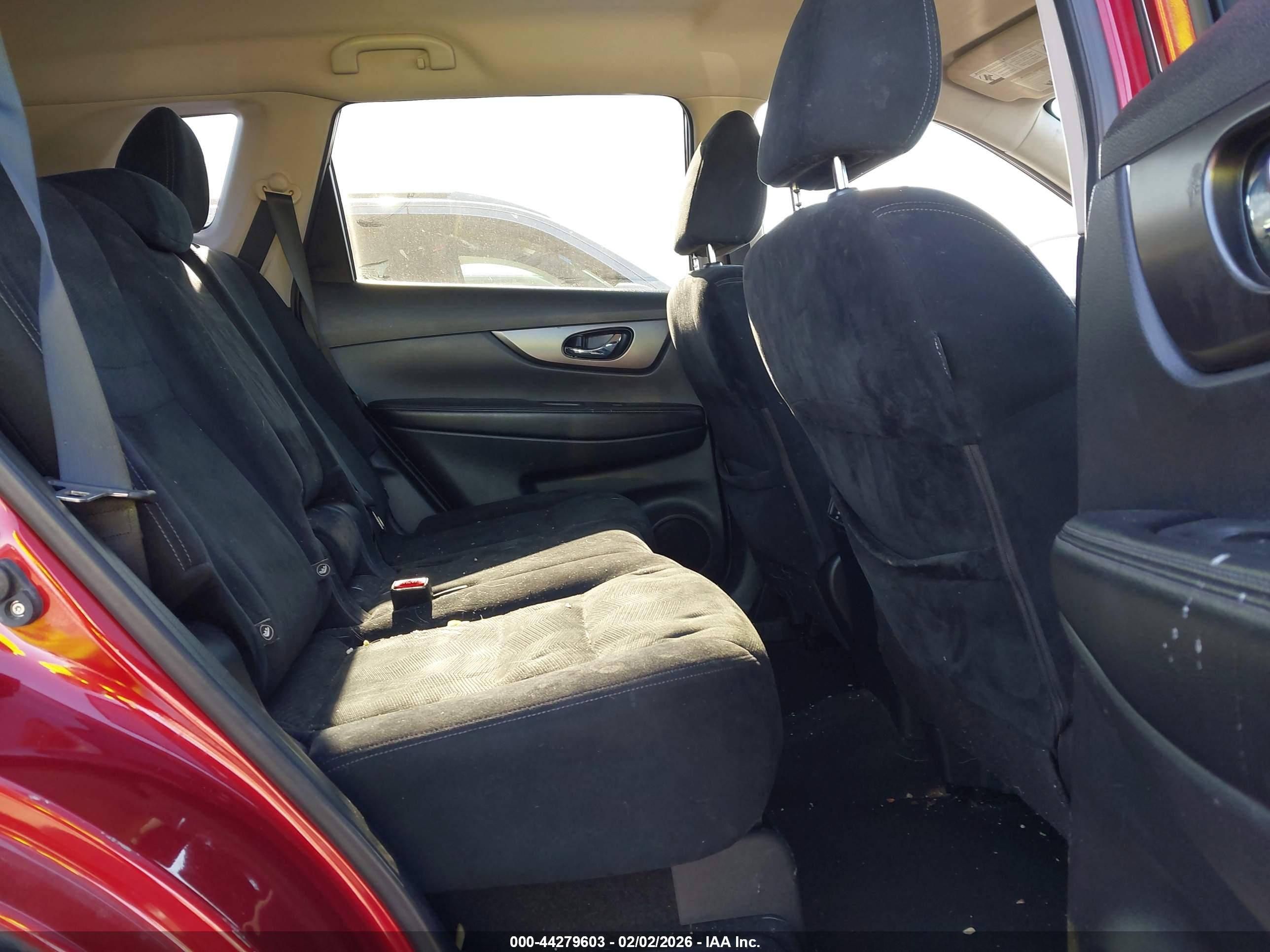 NISSAN ROGUE image 8