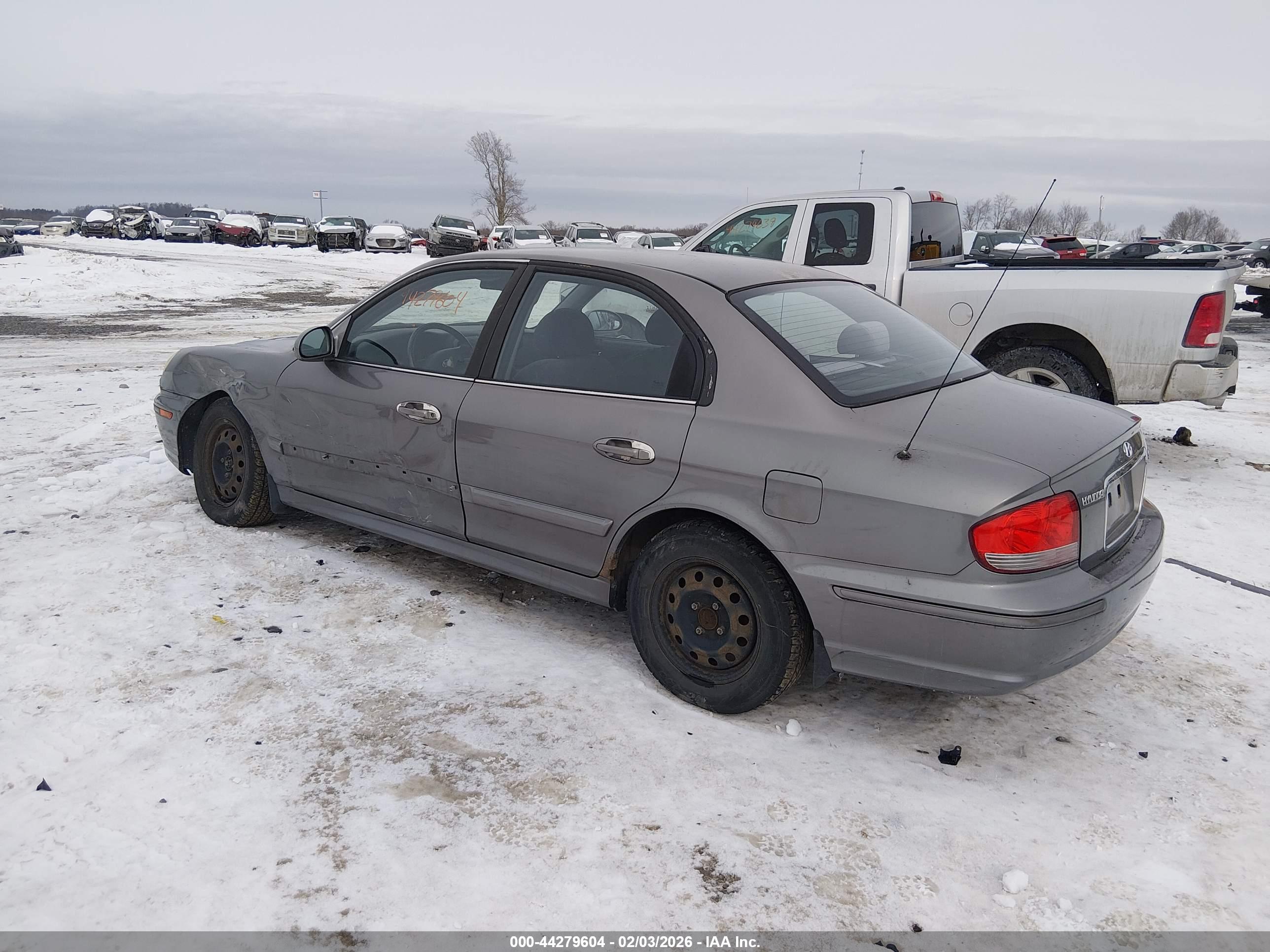HYUNDAI SONATA image 3
