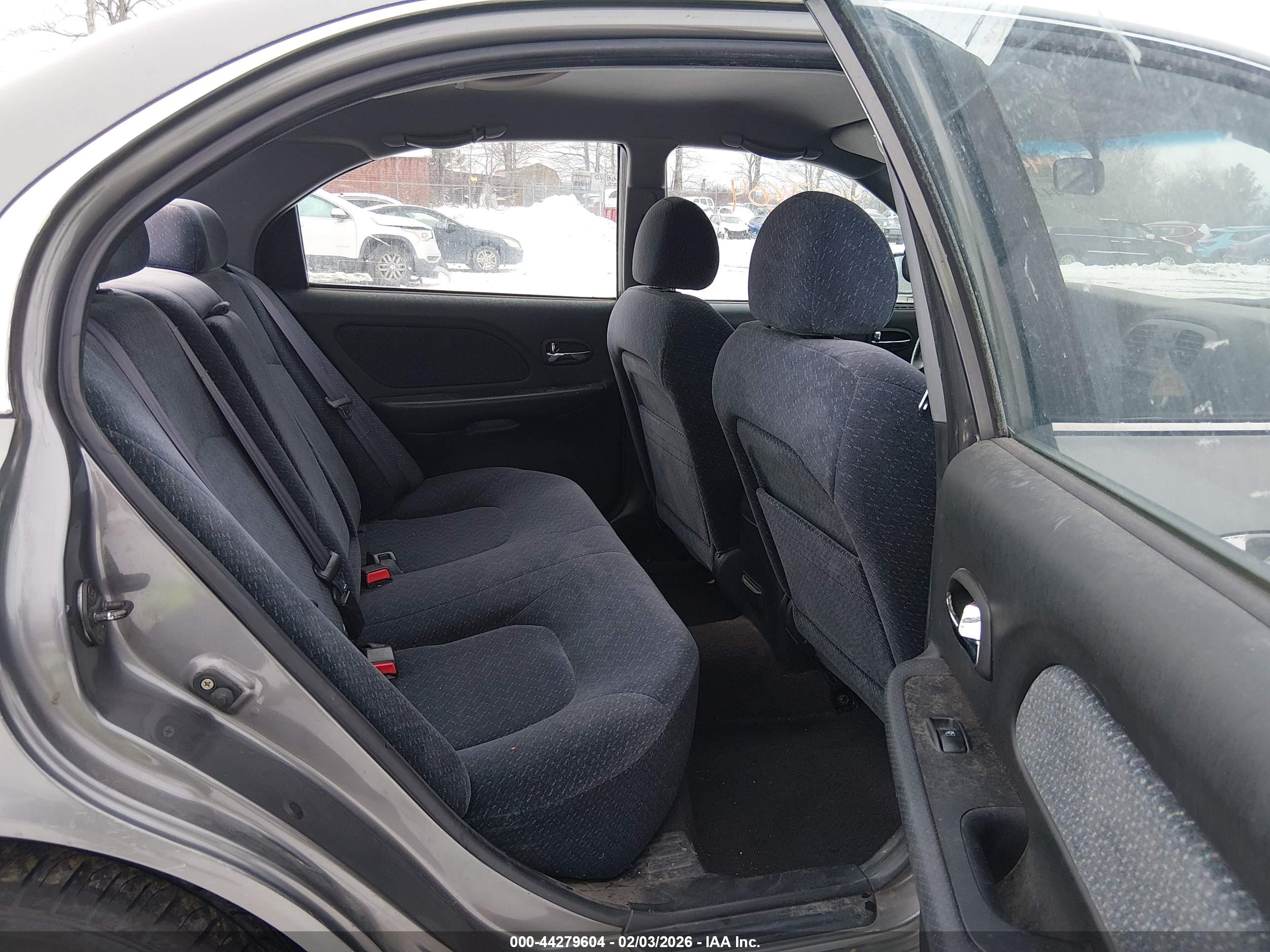 HYUNDAI SONATA image 8