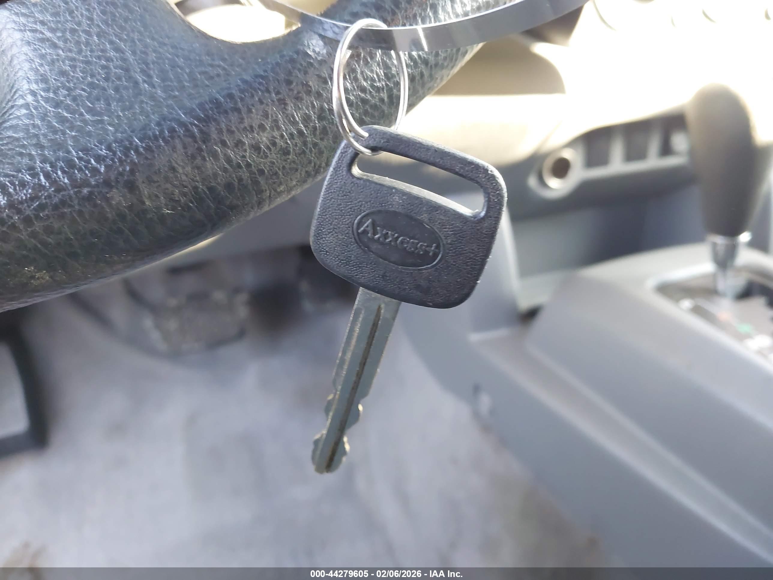 TOYOTA TACOMA image 11