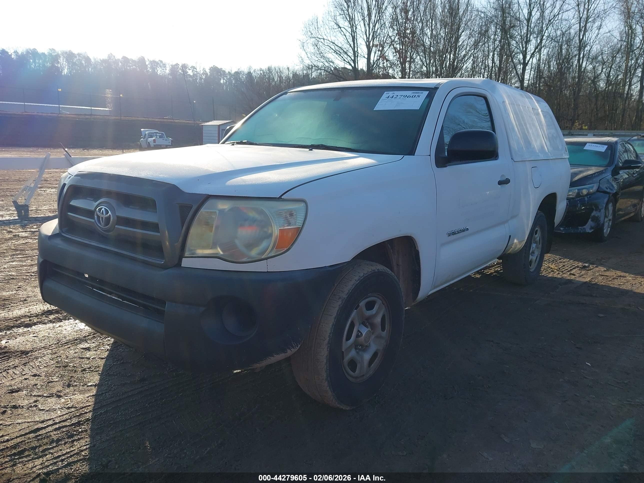 TOYOTA TACOMA image 2