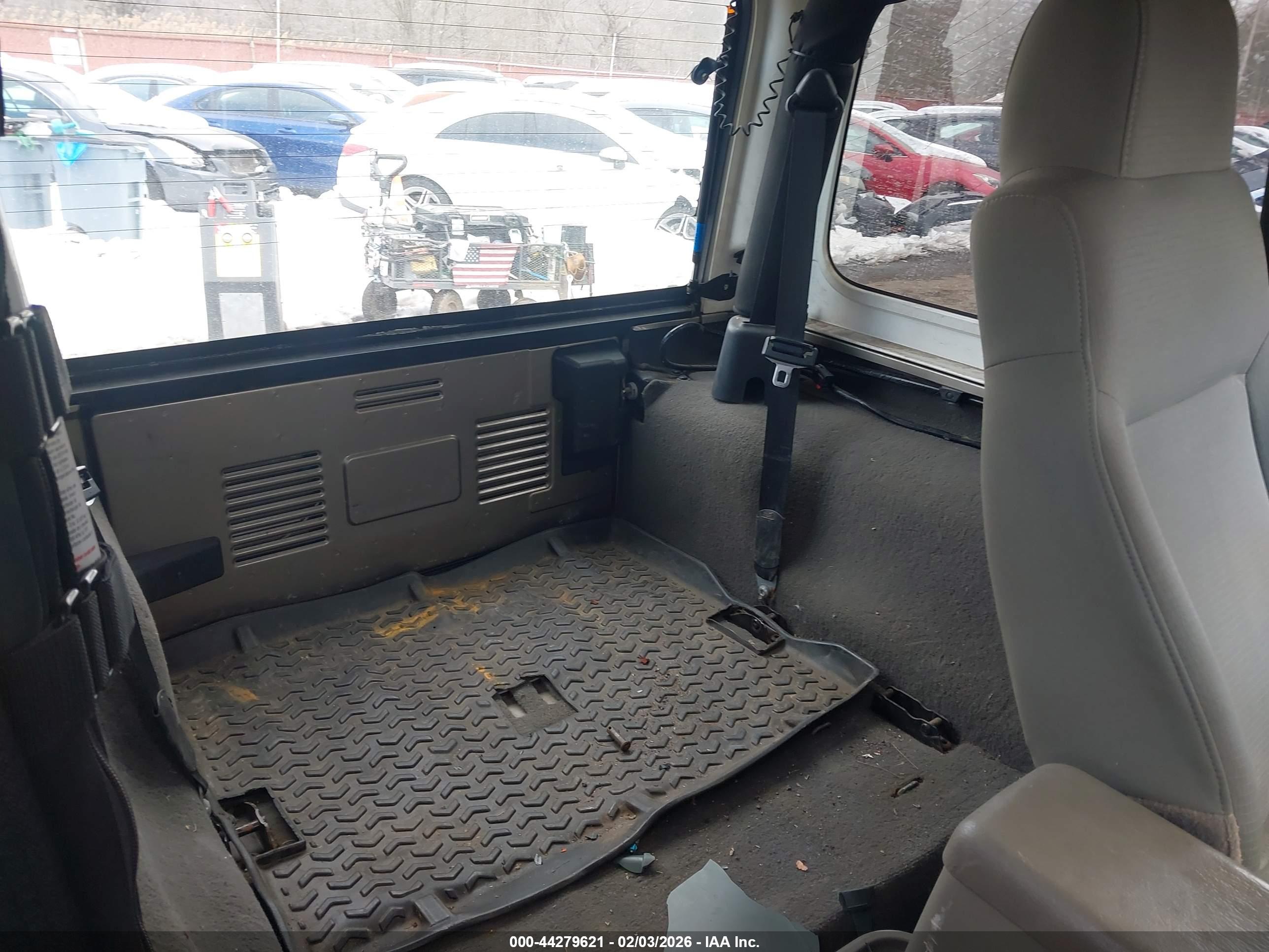 JEEP WRANGLER image 8