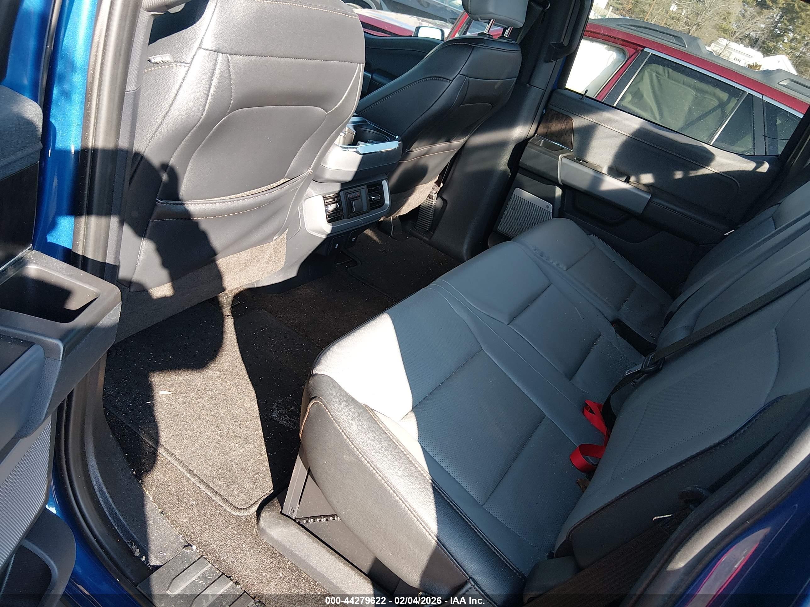 FORD F-150 image 8
