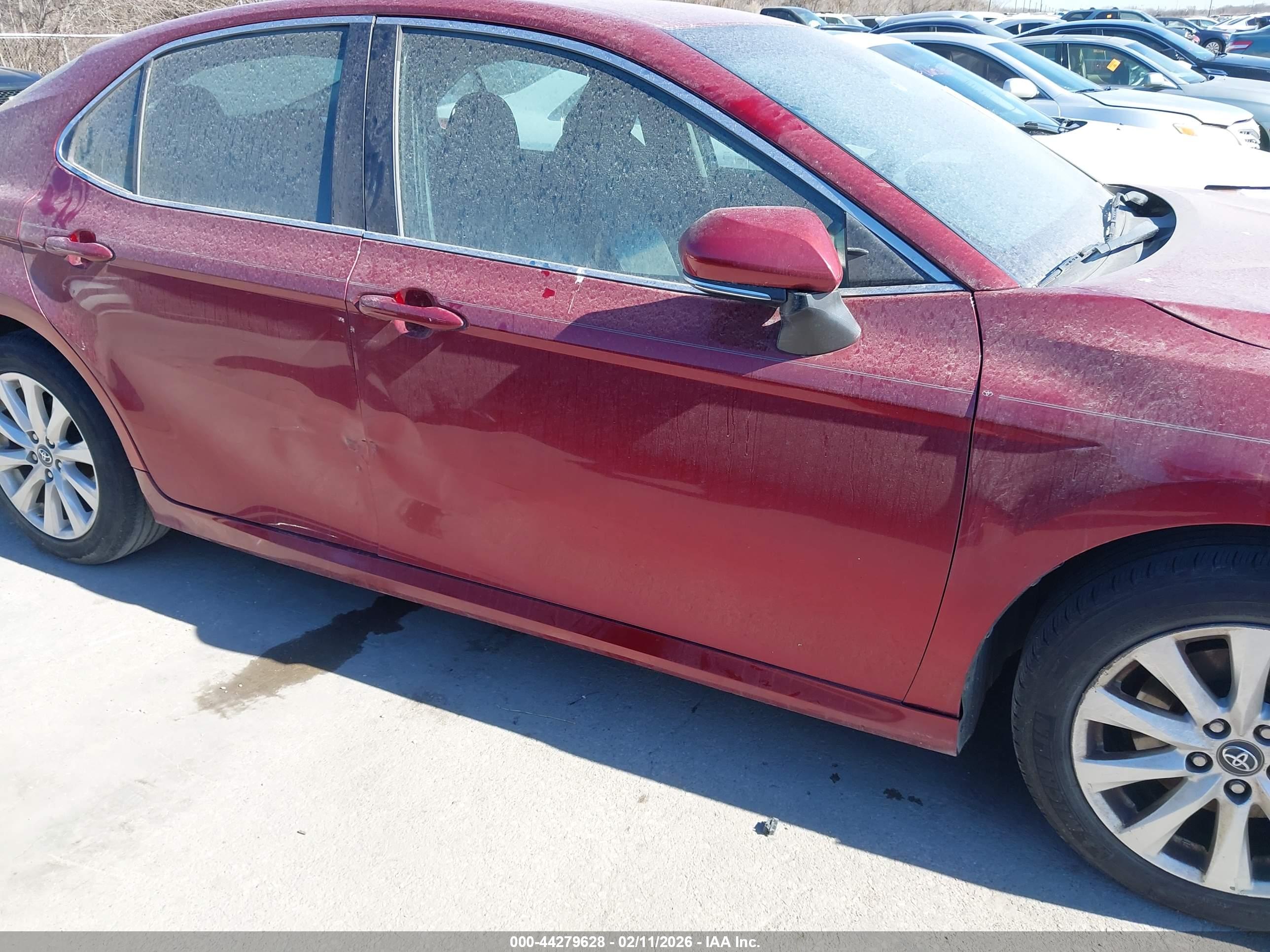 TOYOTA CAMRY image 6