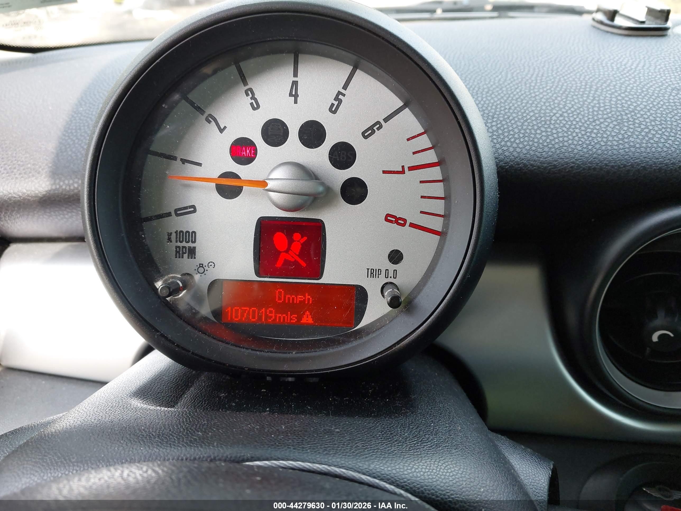 MINI COOPER image 7