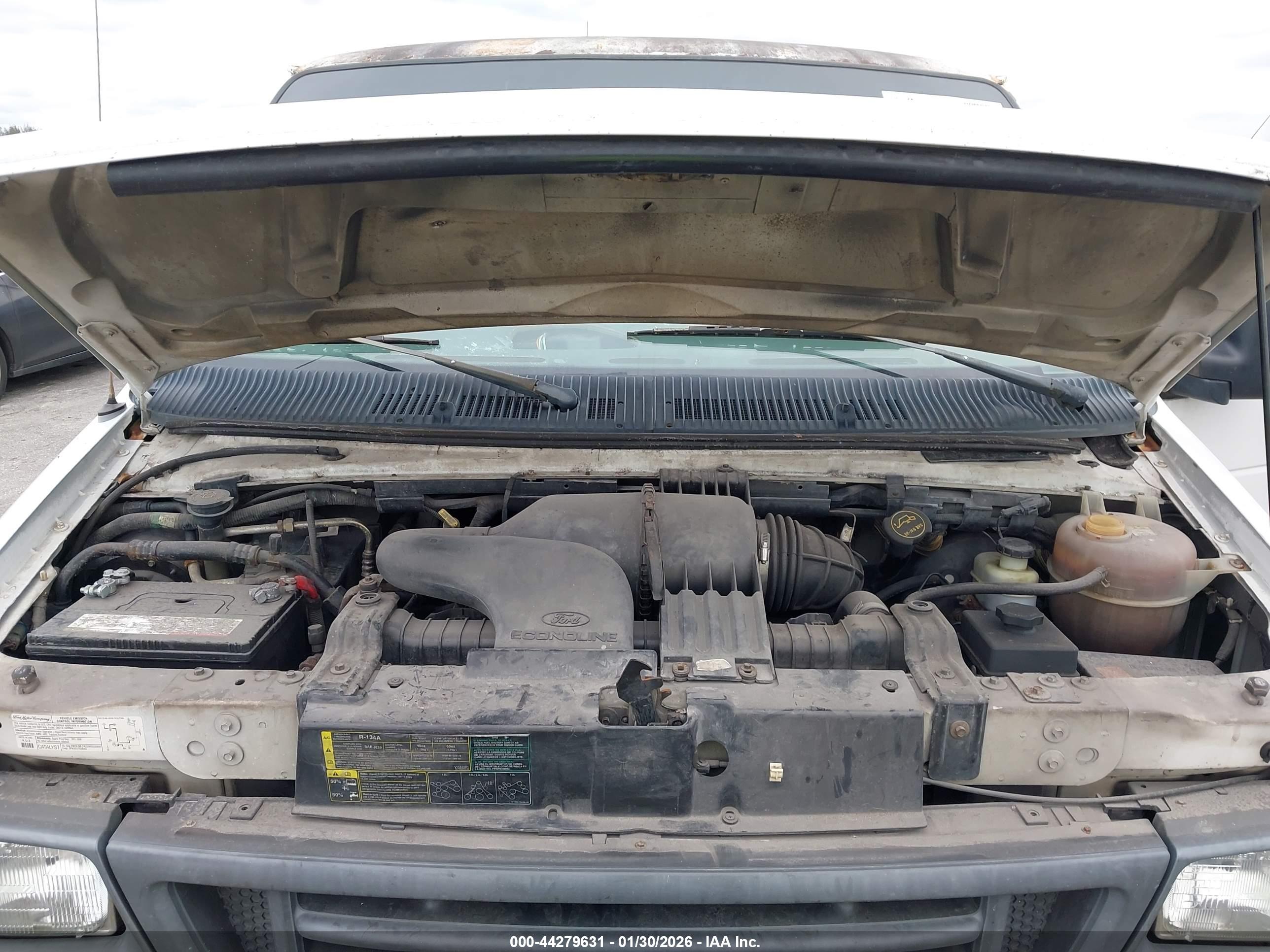 FORD E-150 image 10