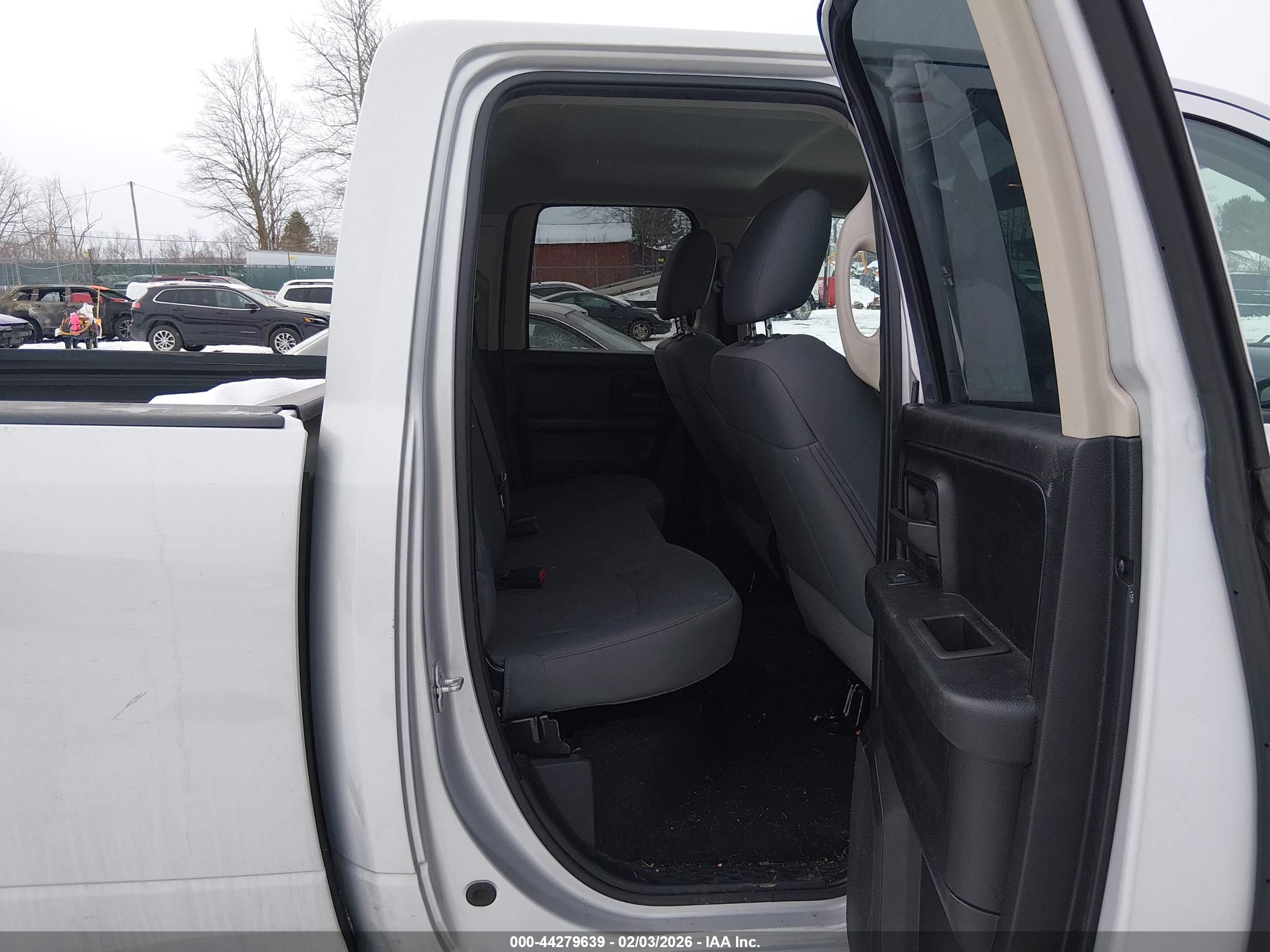 RAM 1500 image 8