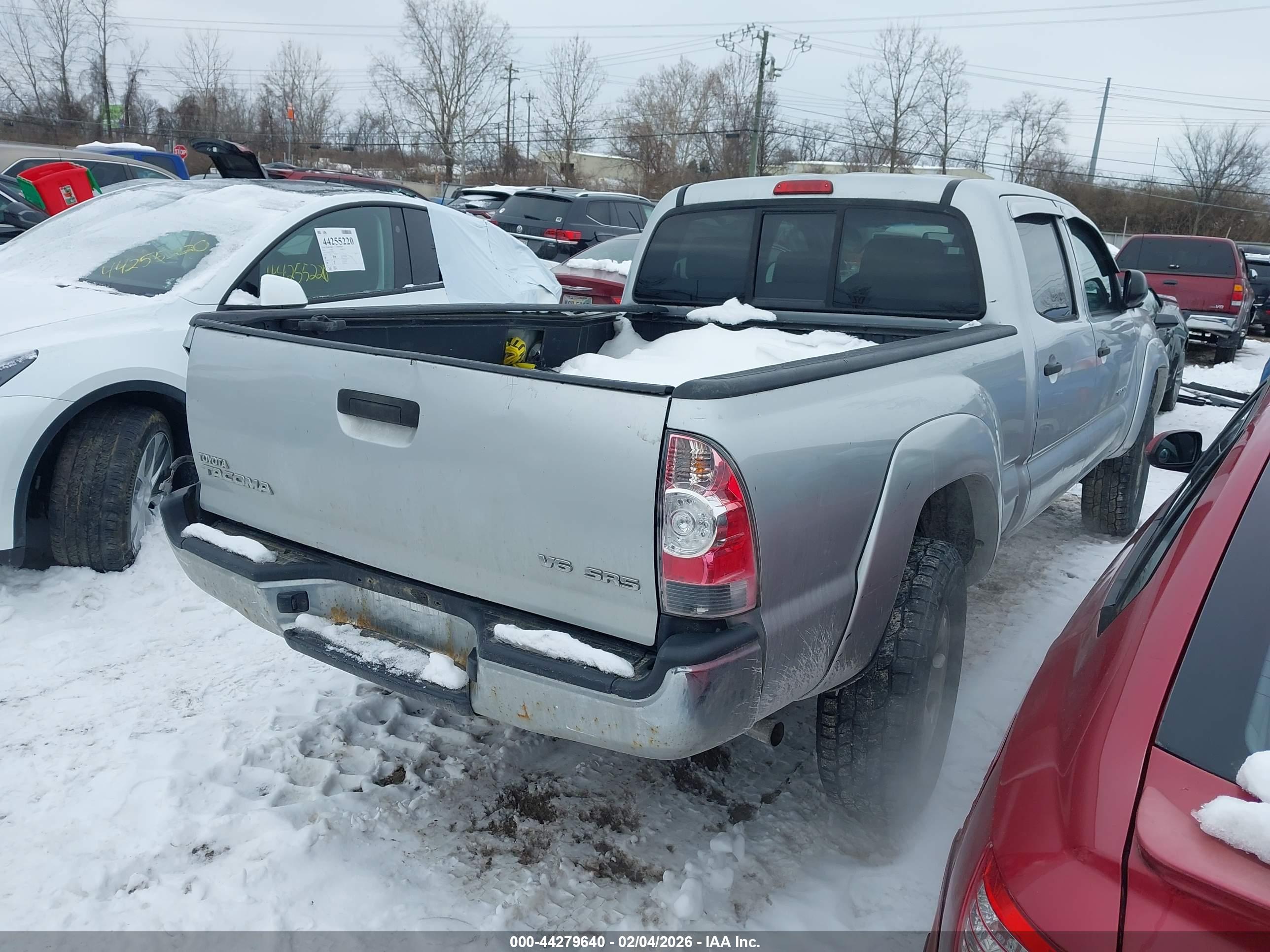TOYOTA TACOMA image 4