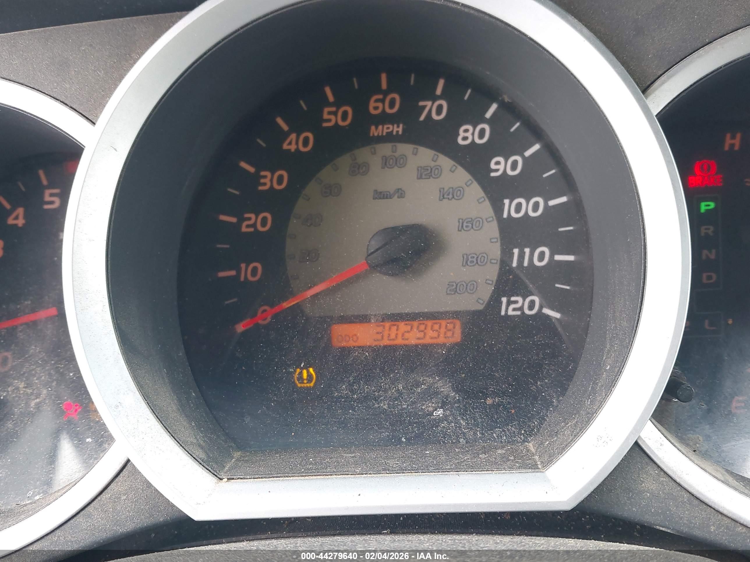 TOYOTA TACOMA image 7