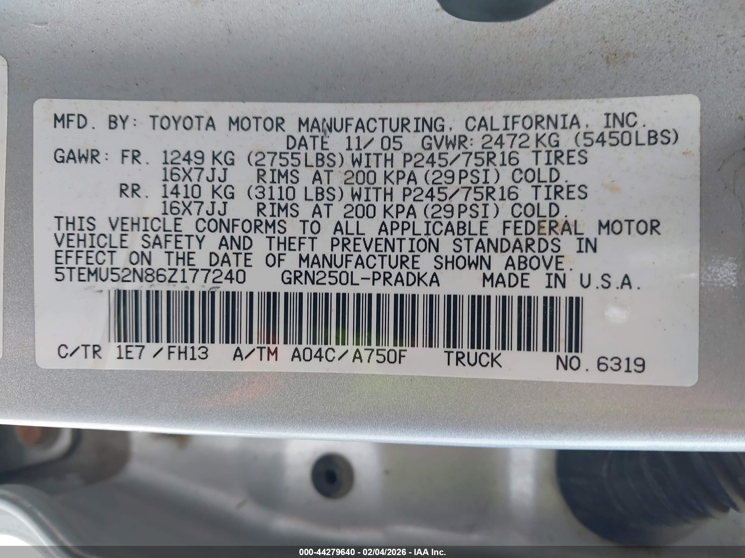TOYOTA TACOMA image 9