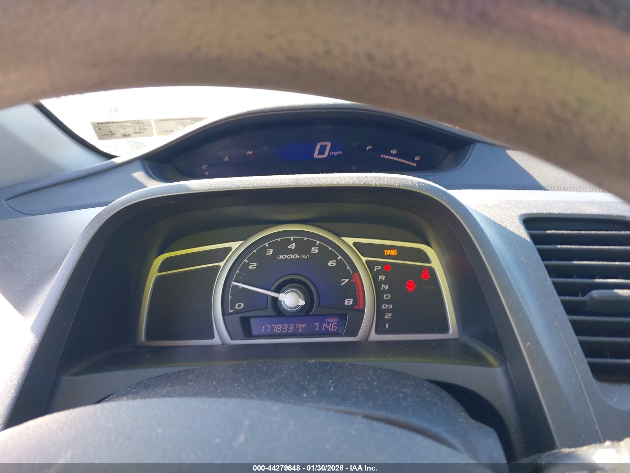 HONDA CIVIC image 7