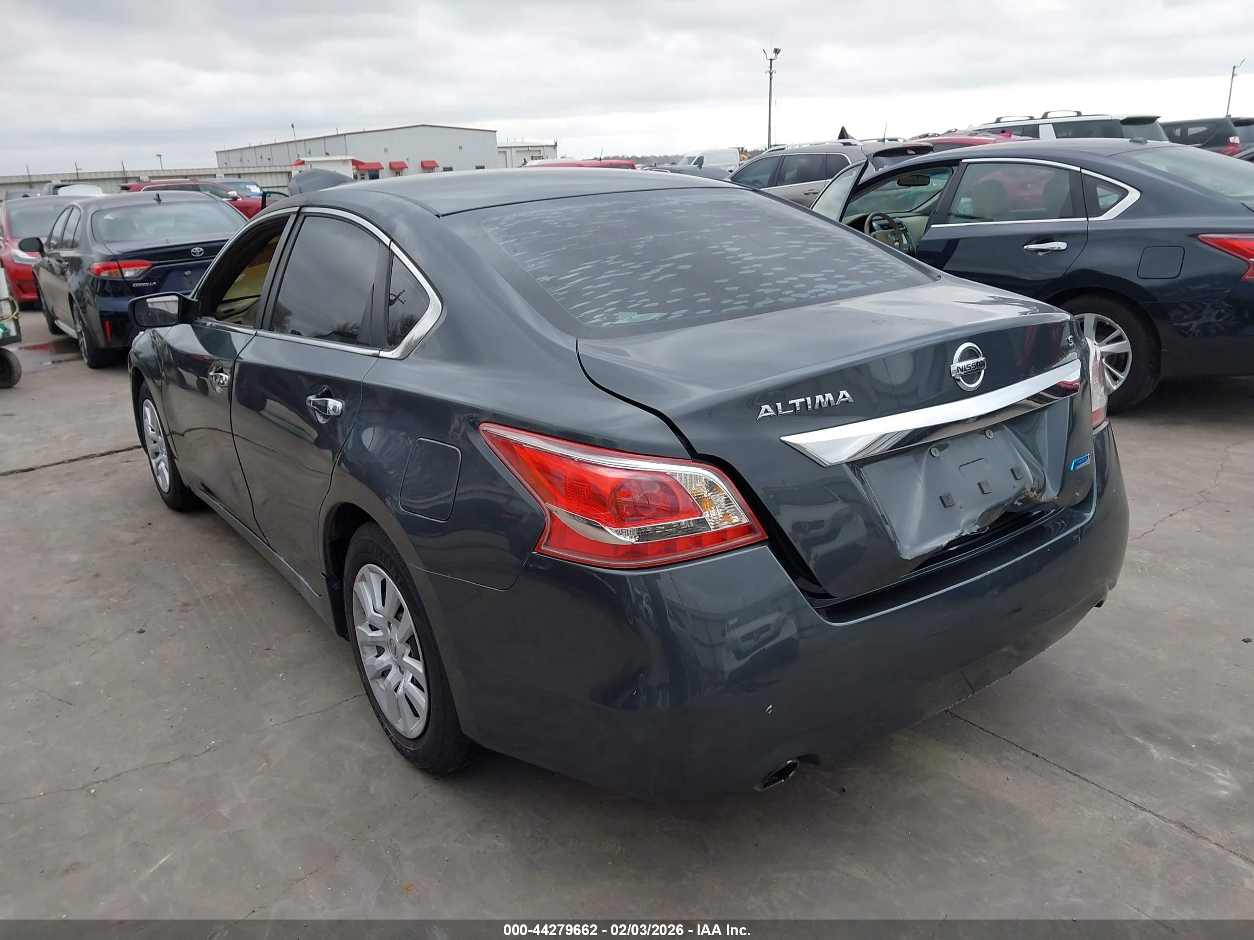NISSAN ALTIMA image 3