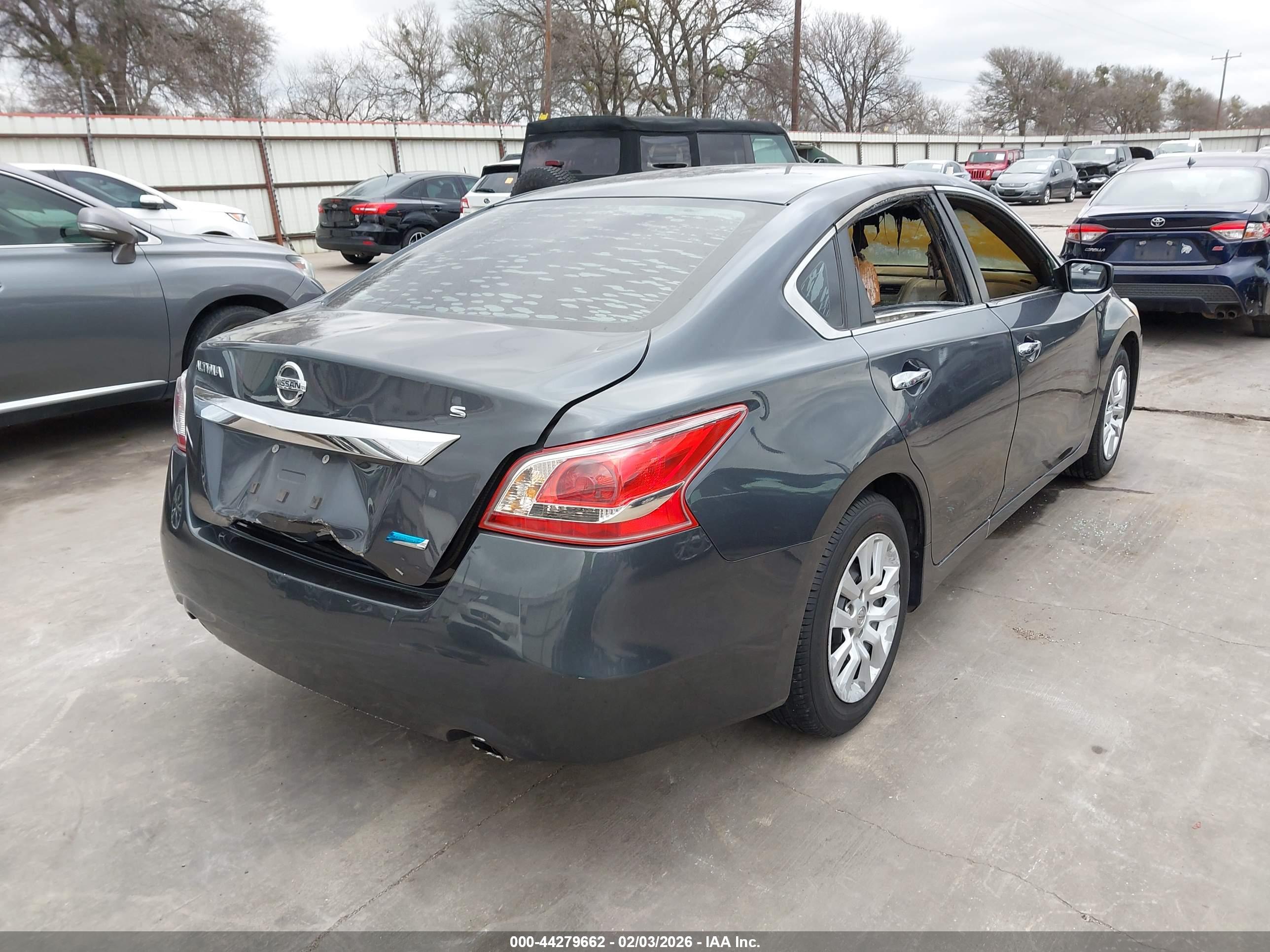 NISSAN ALTIMA image 6