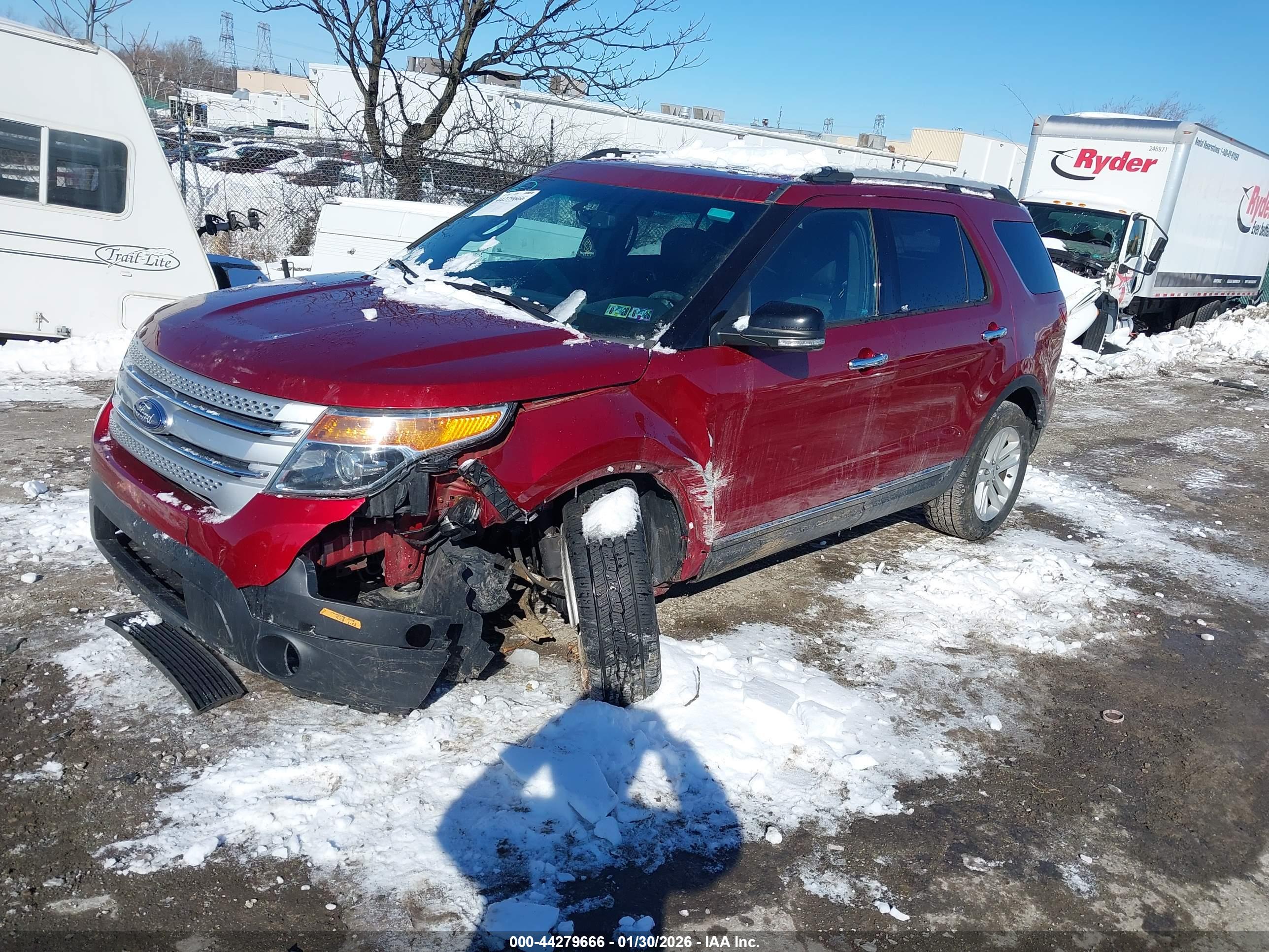FORD EXPLORER image 2