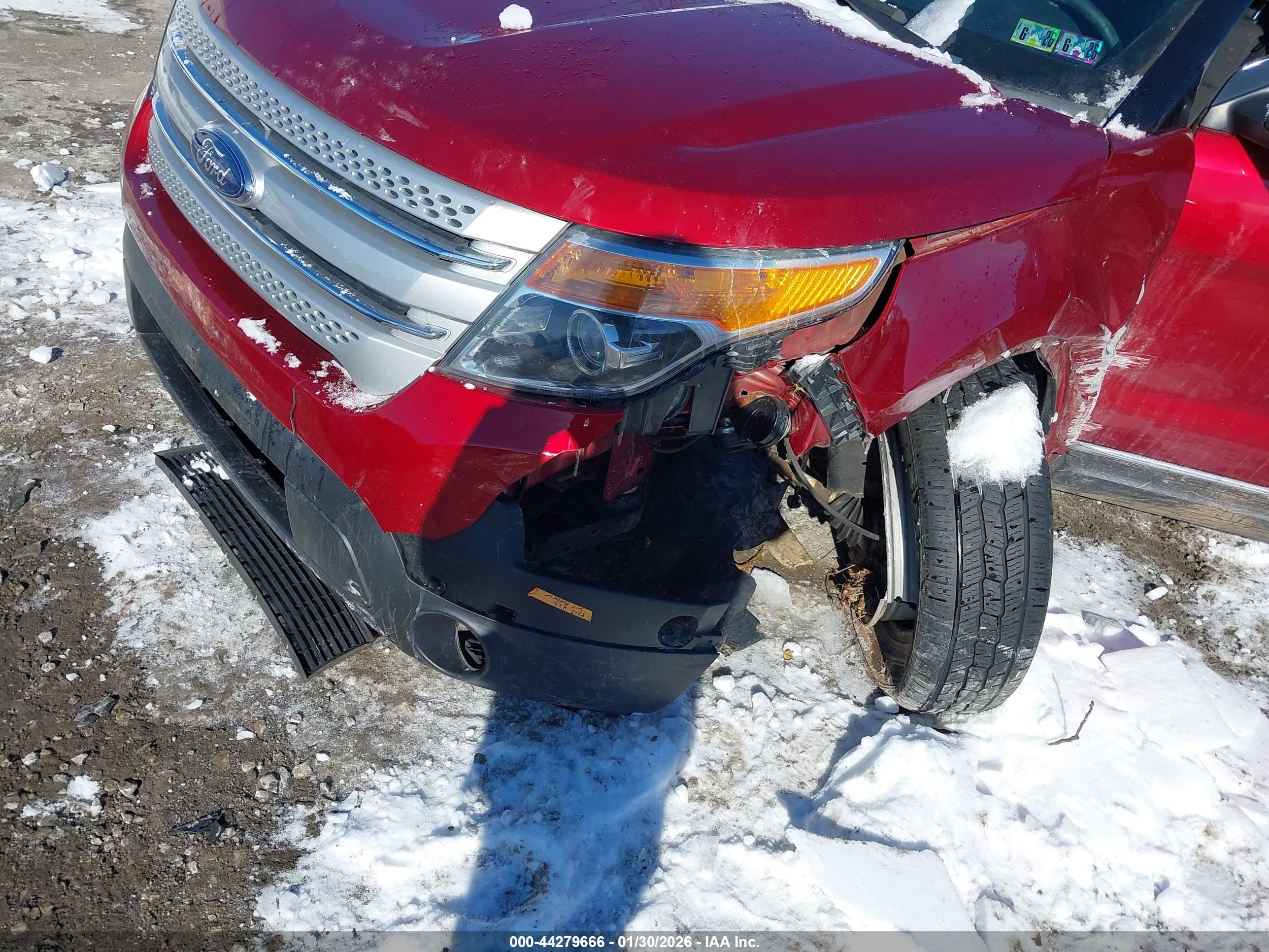 FORD EXPLORER image 6