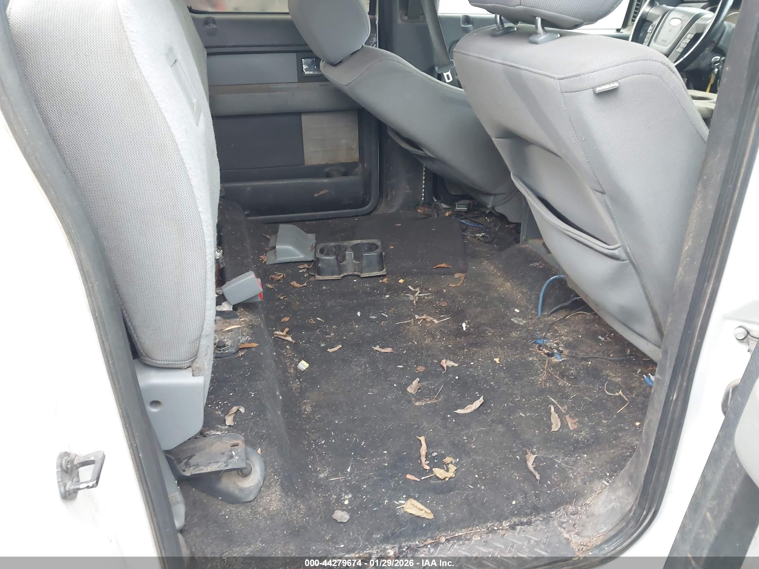 FORD F-150 image 8