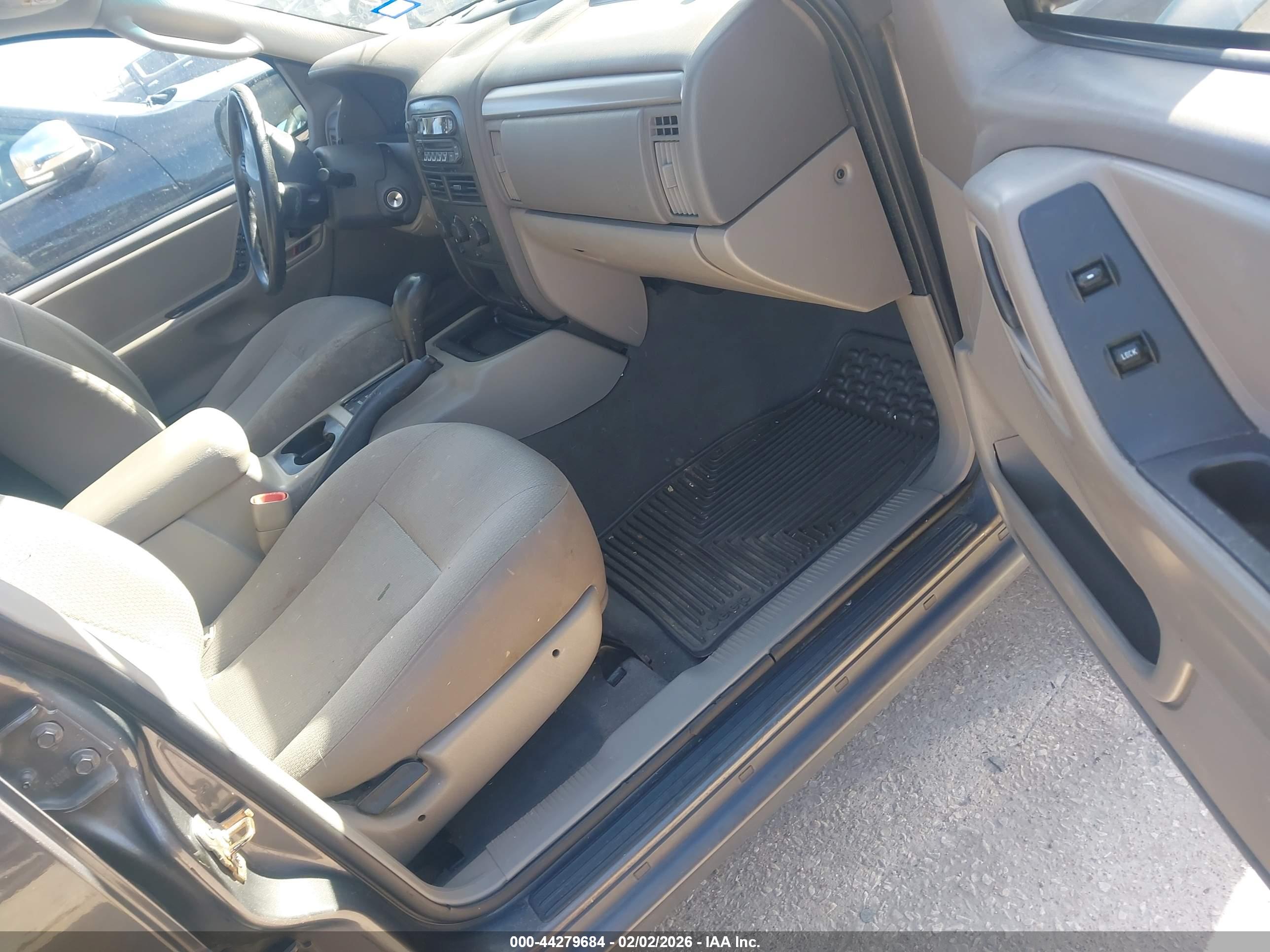 JEEP GRAND image 5