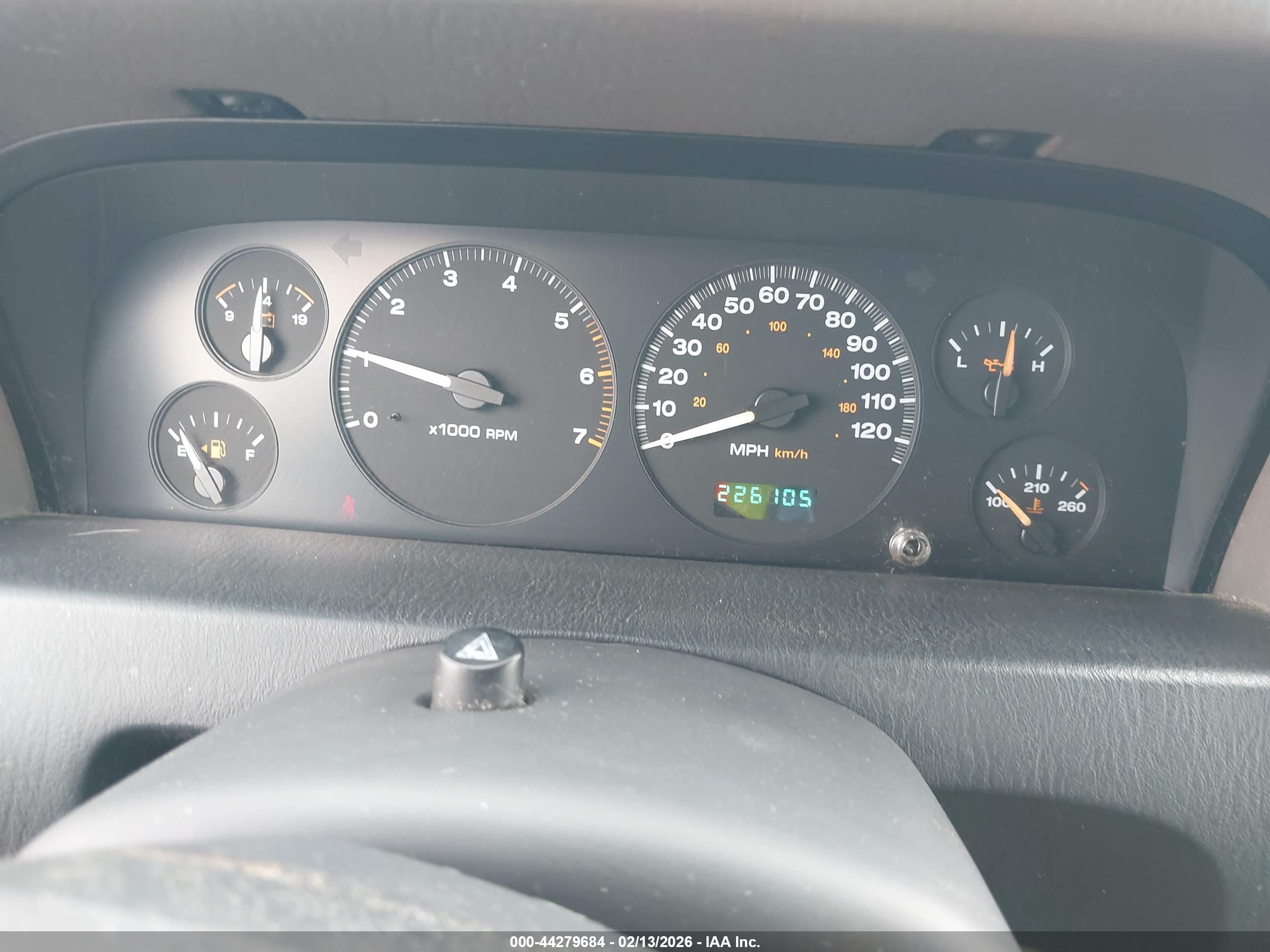 JEEP GRAND image 7