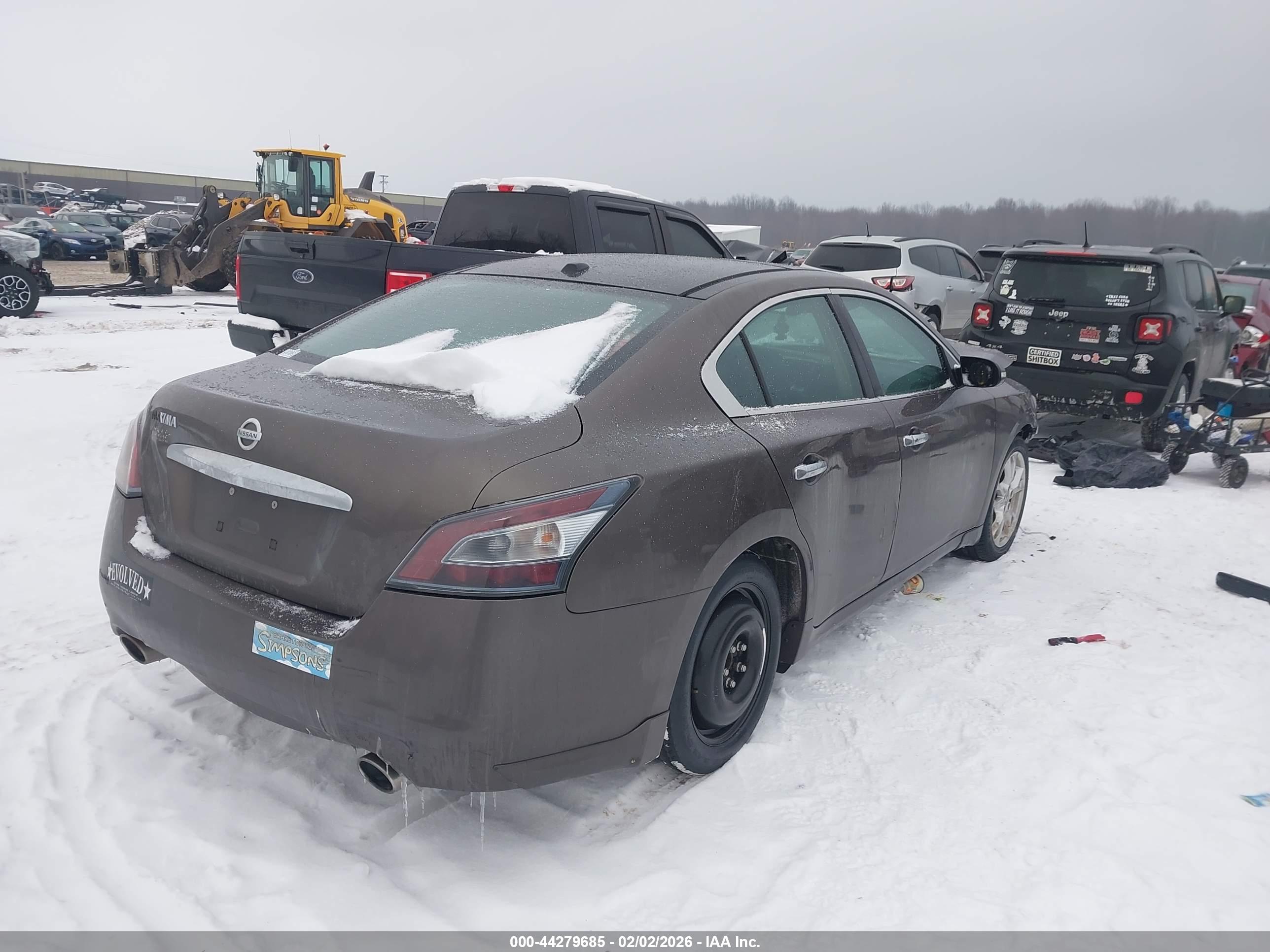 NISSAN MAXIMA image 4