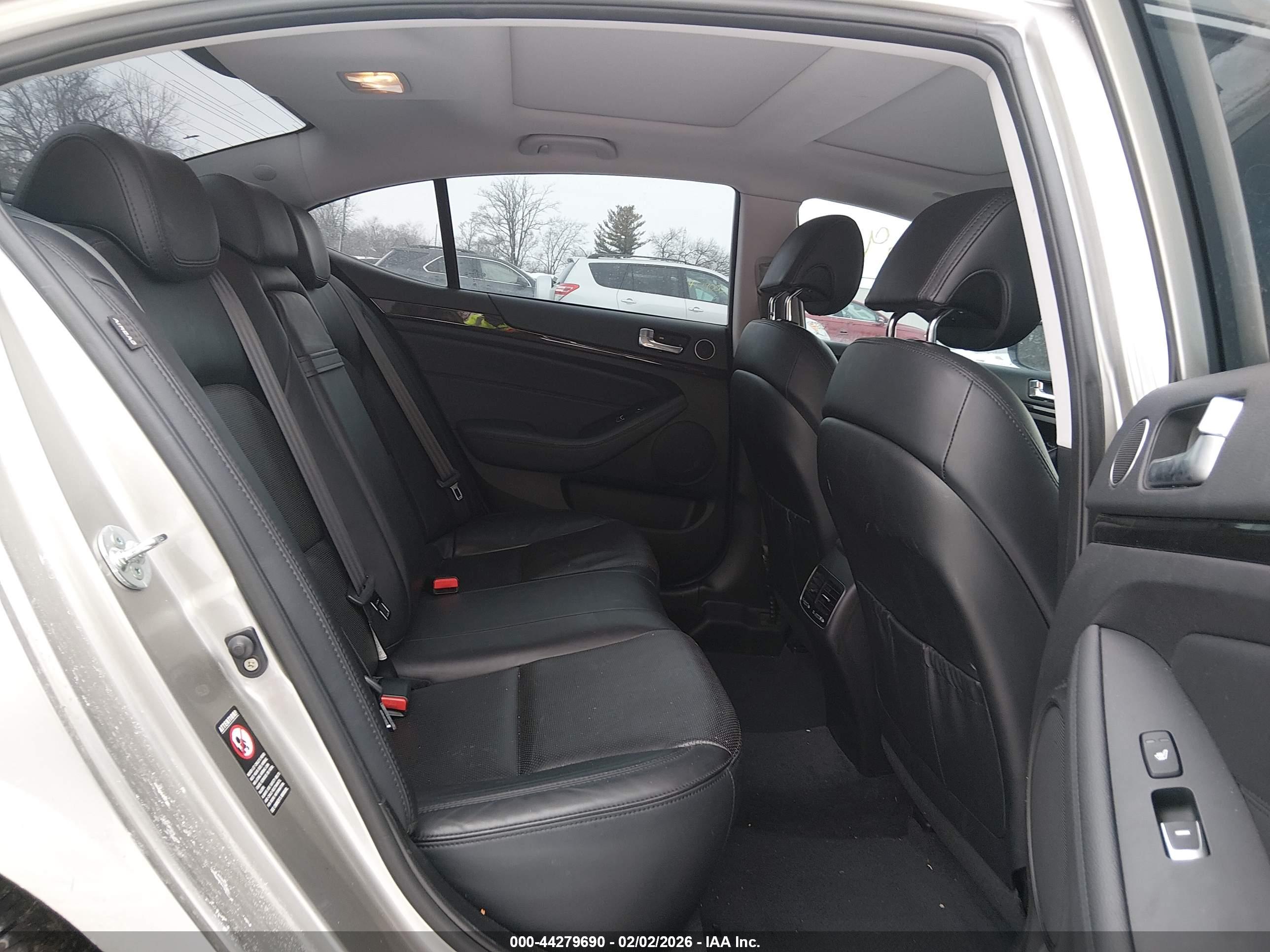 KIA CADENZA image 8