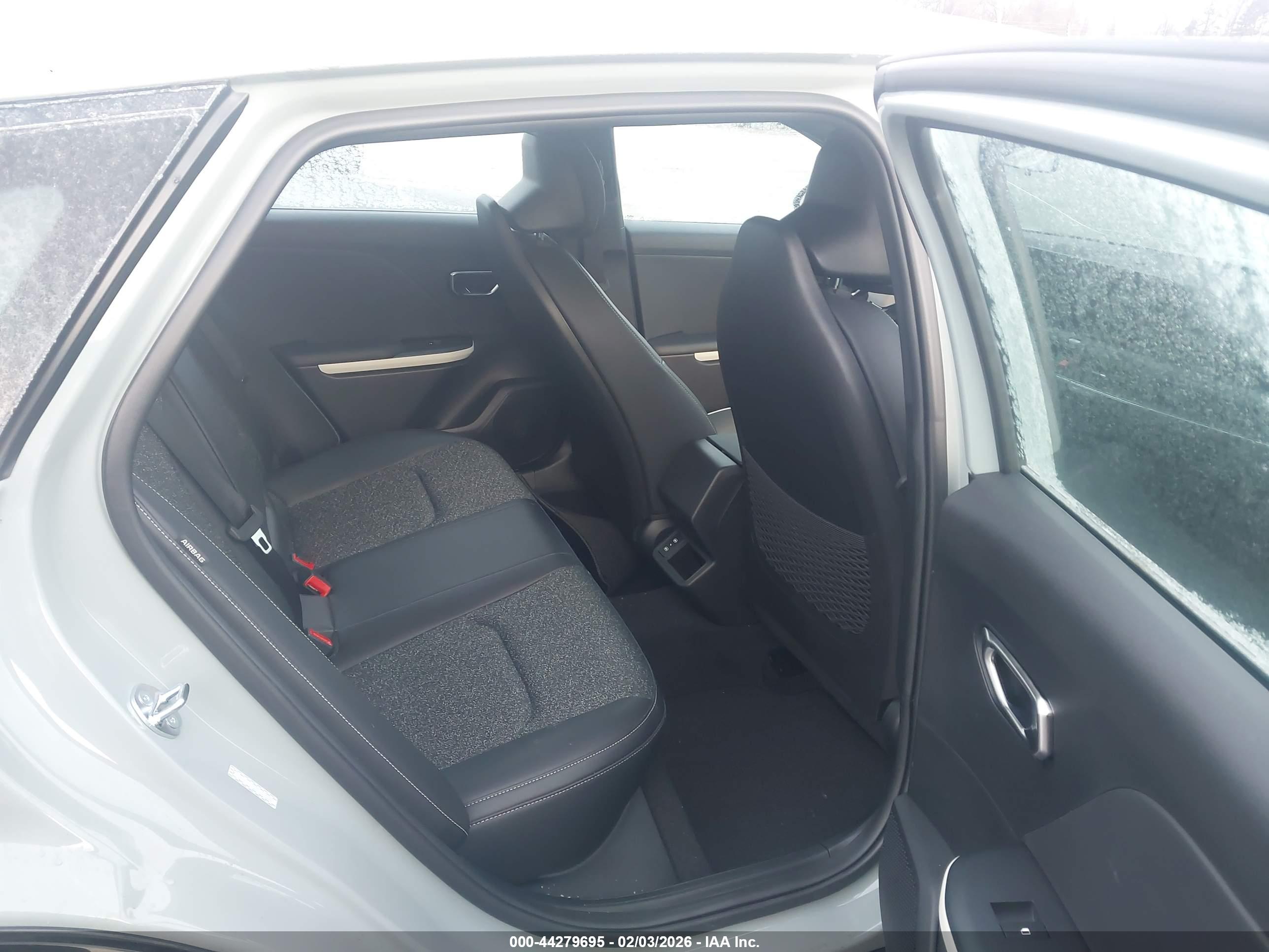 KIA K4 image 8
