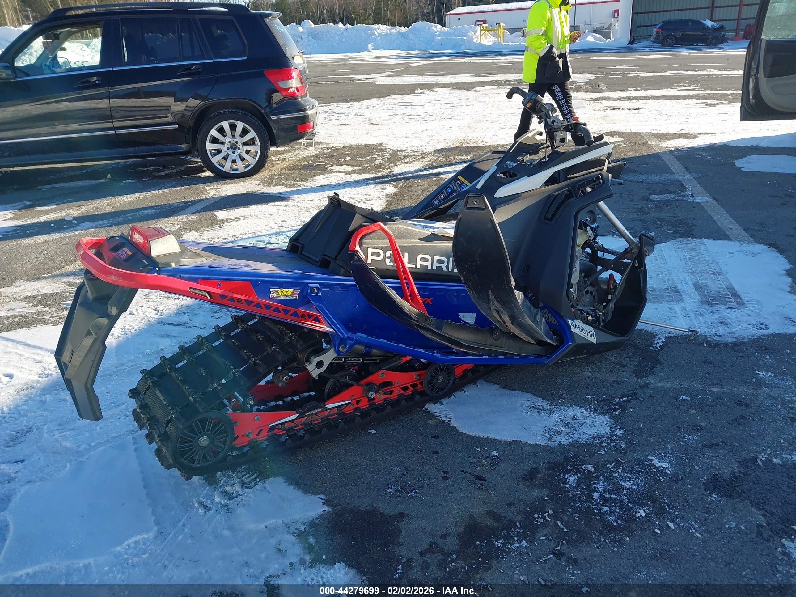 POLARIS 850 image 4