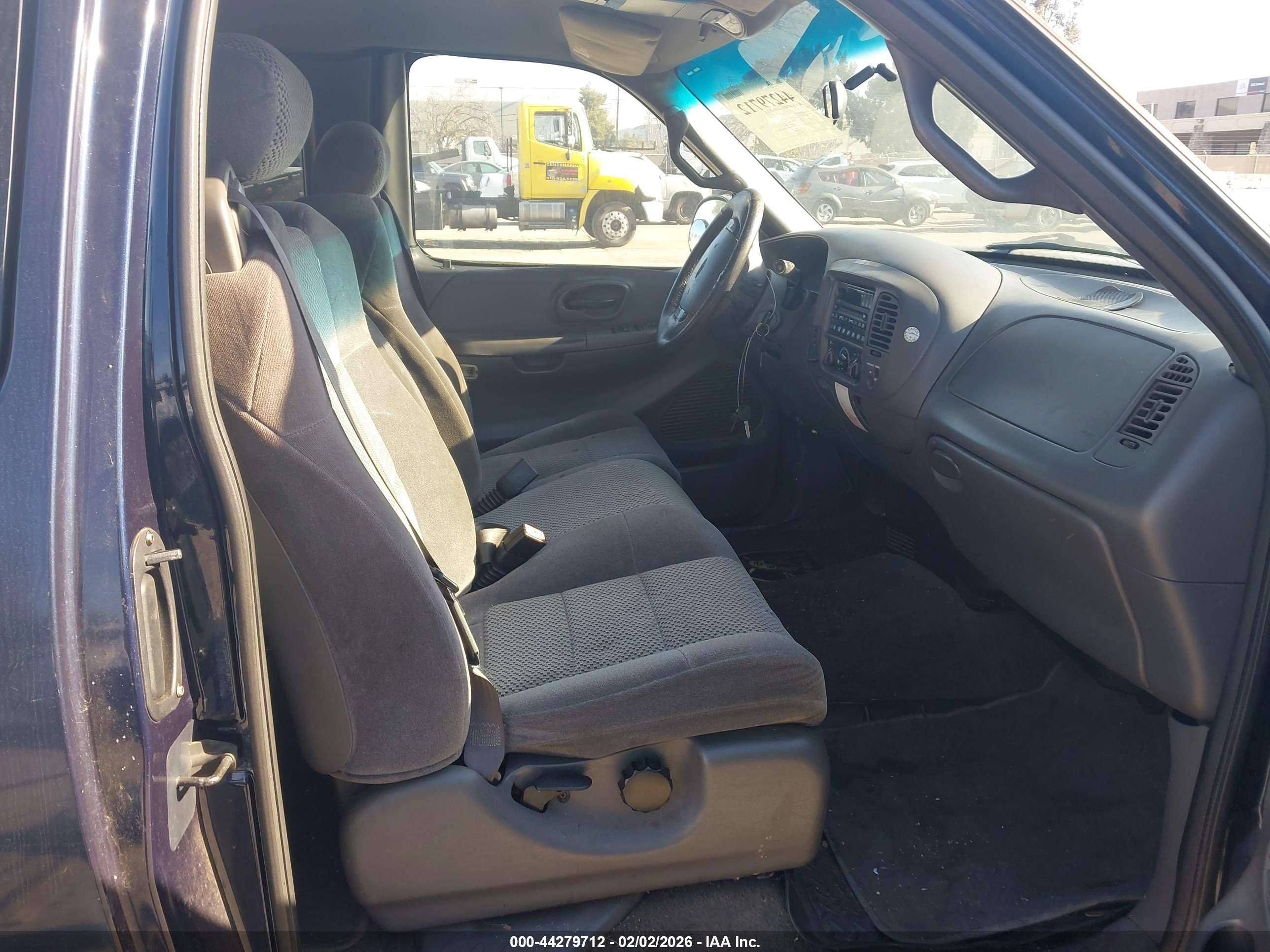 FORD F-150 image 5