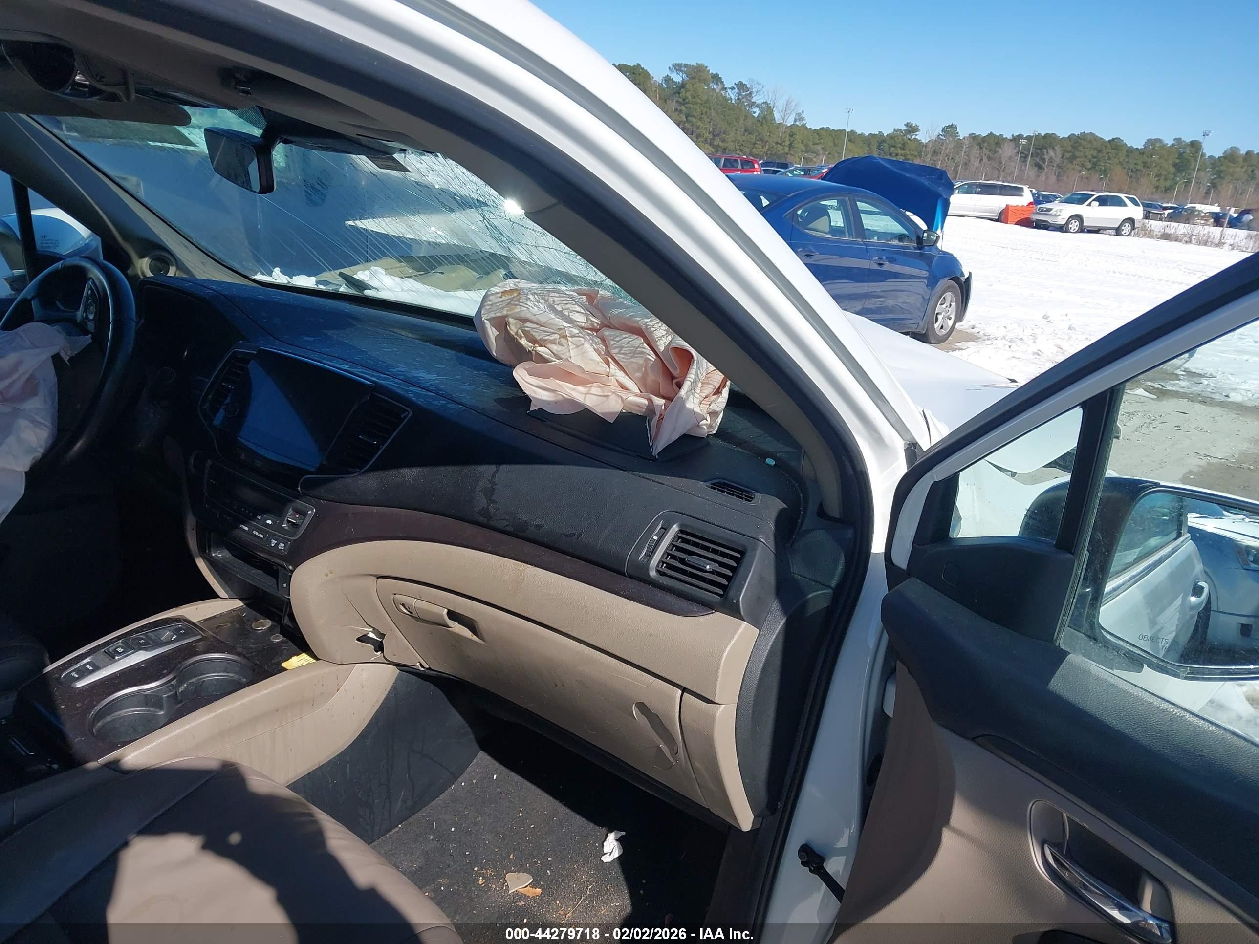 HONDA PILOT image 5