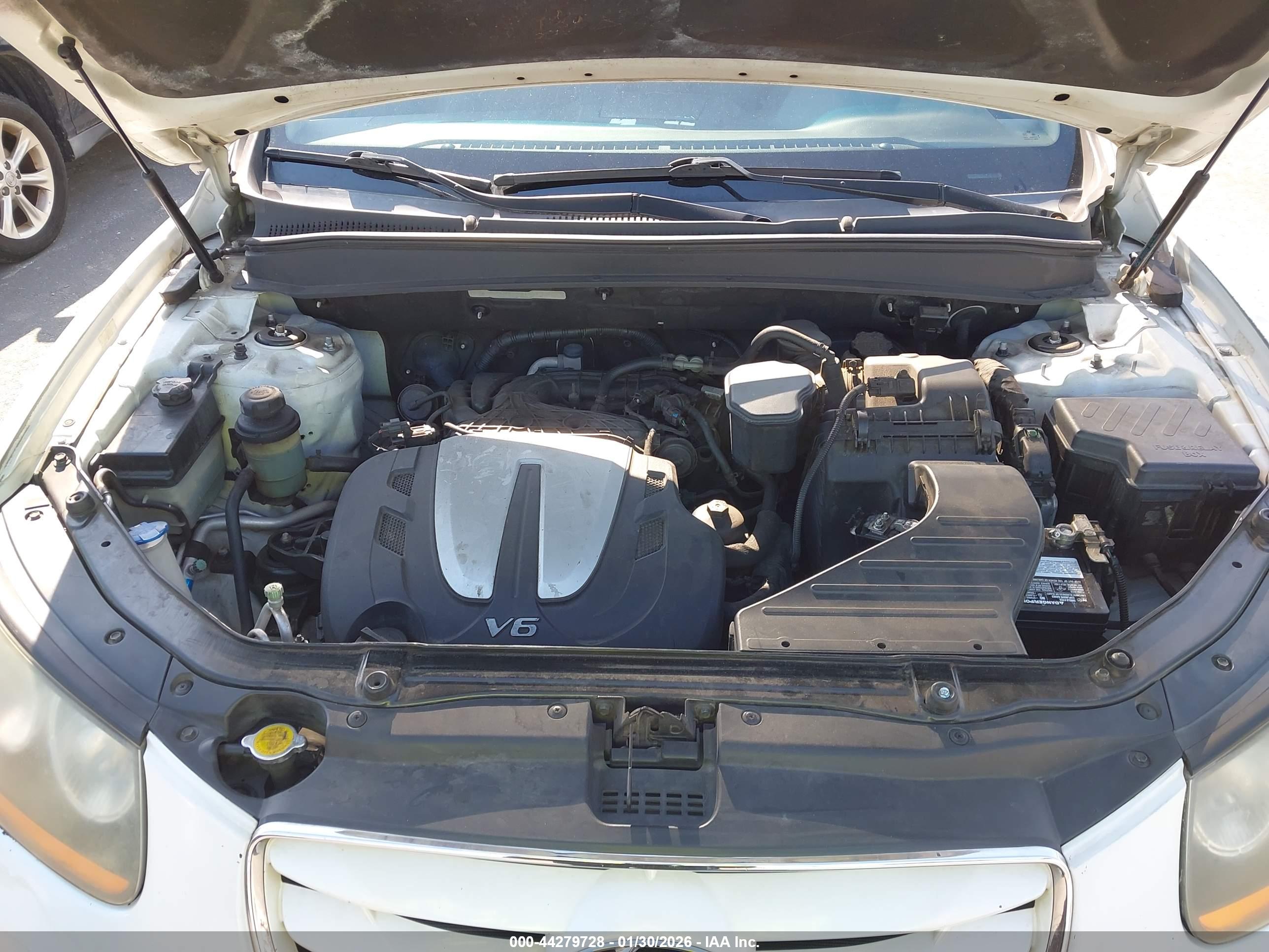 HYUNDAI SANTA image 10
