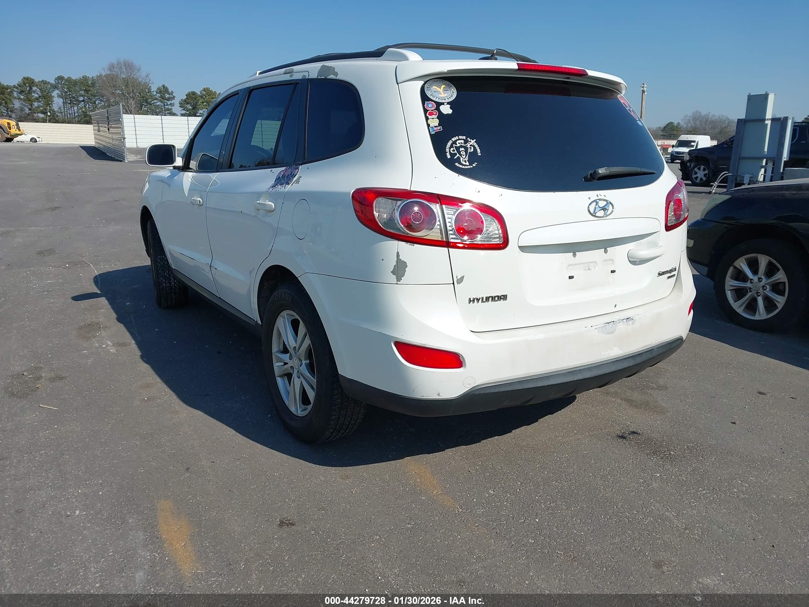 HYUNDAI SANTA image 3