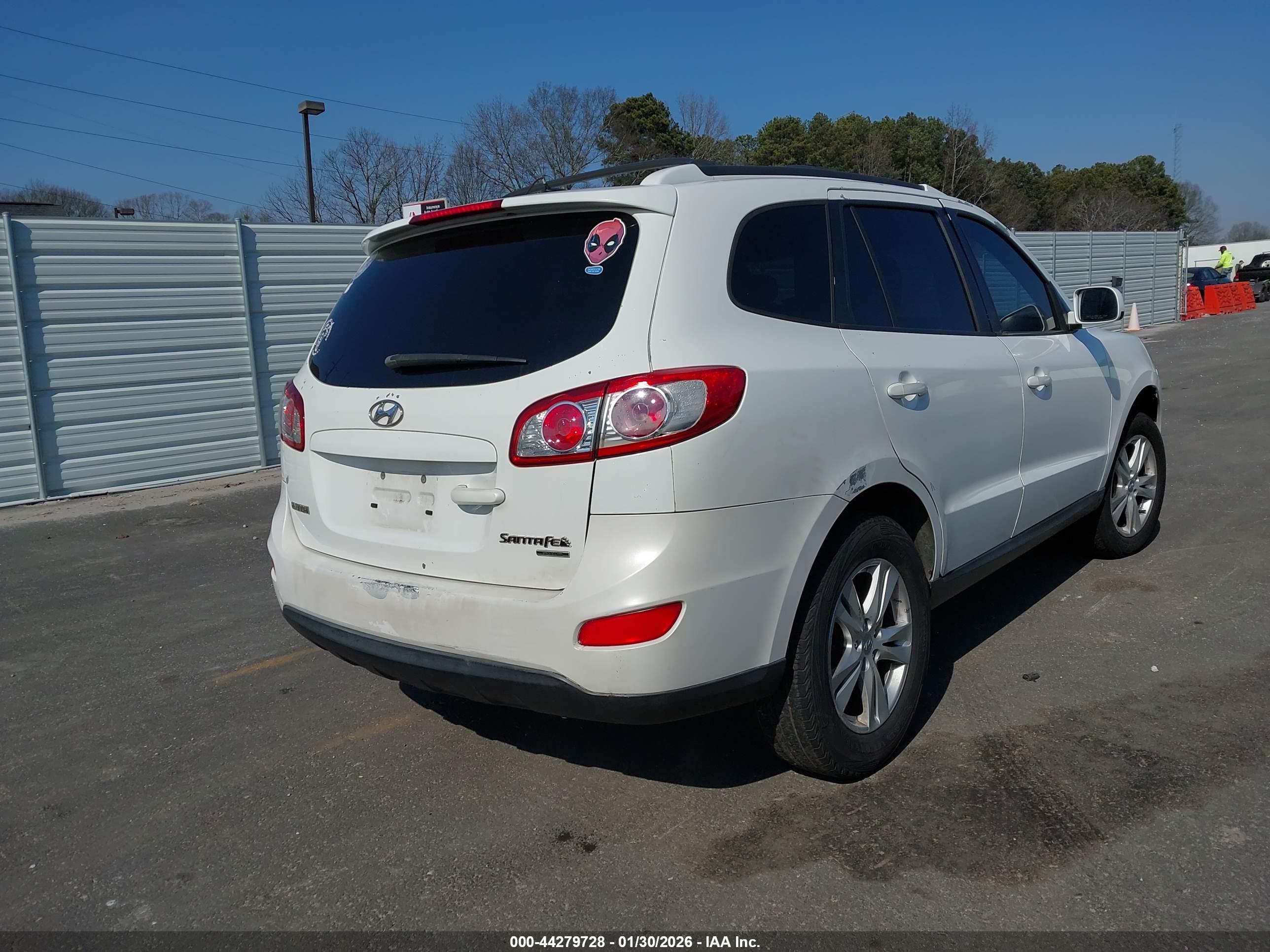 HYUNDAI SANTA image 4