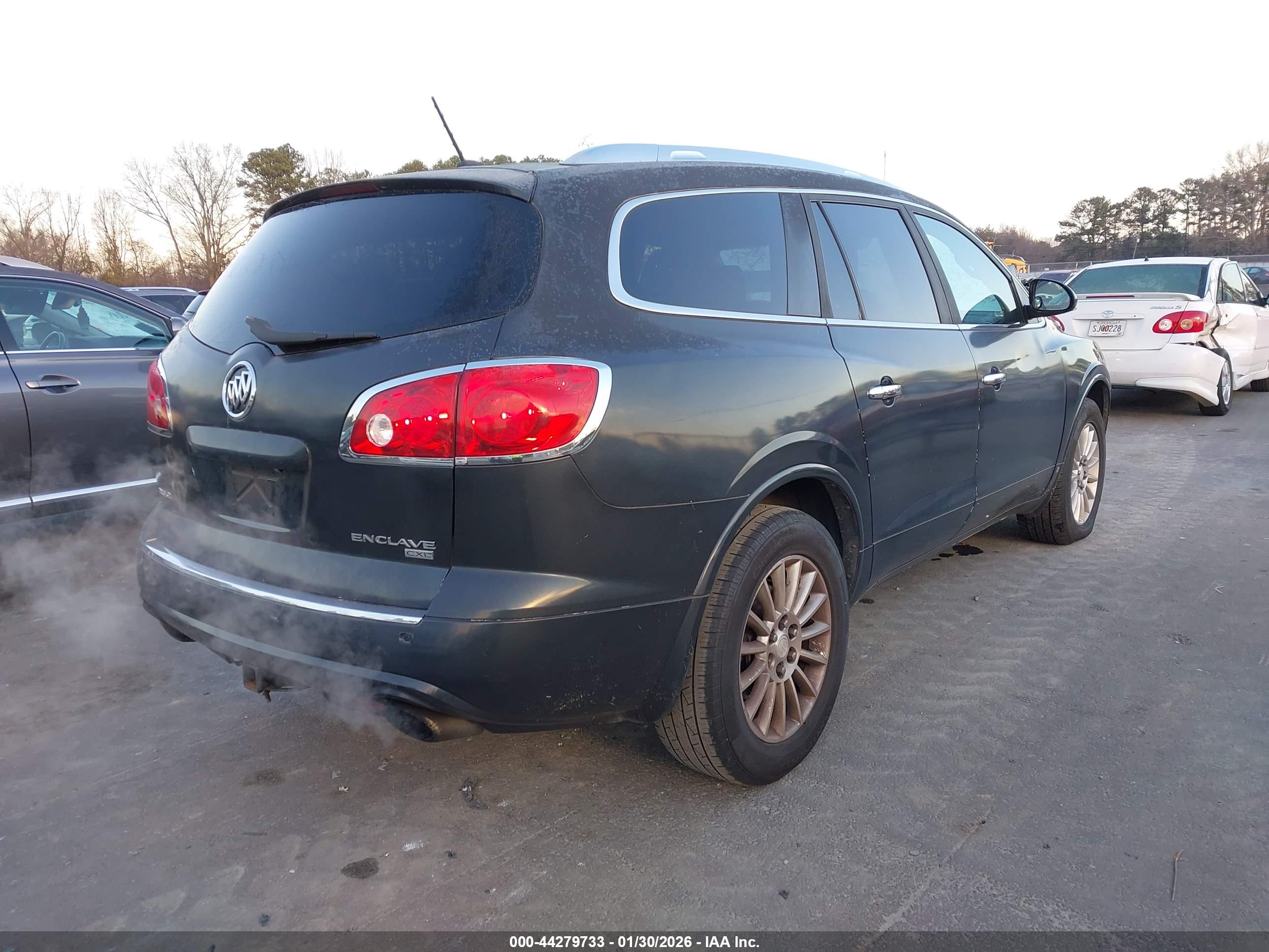 BUICK ENCLAVE image 4