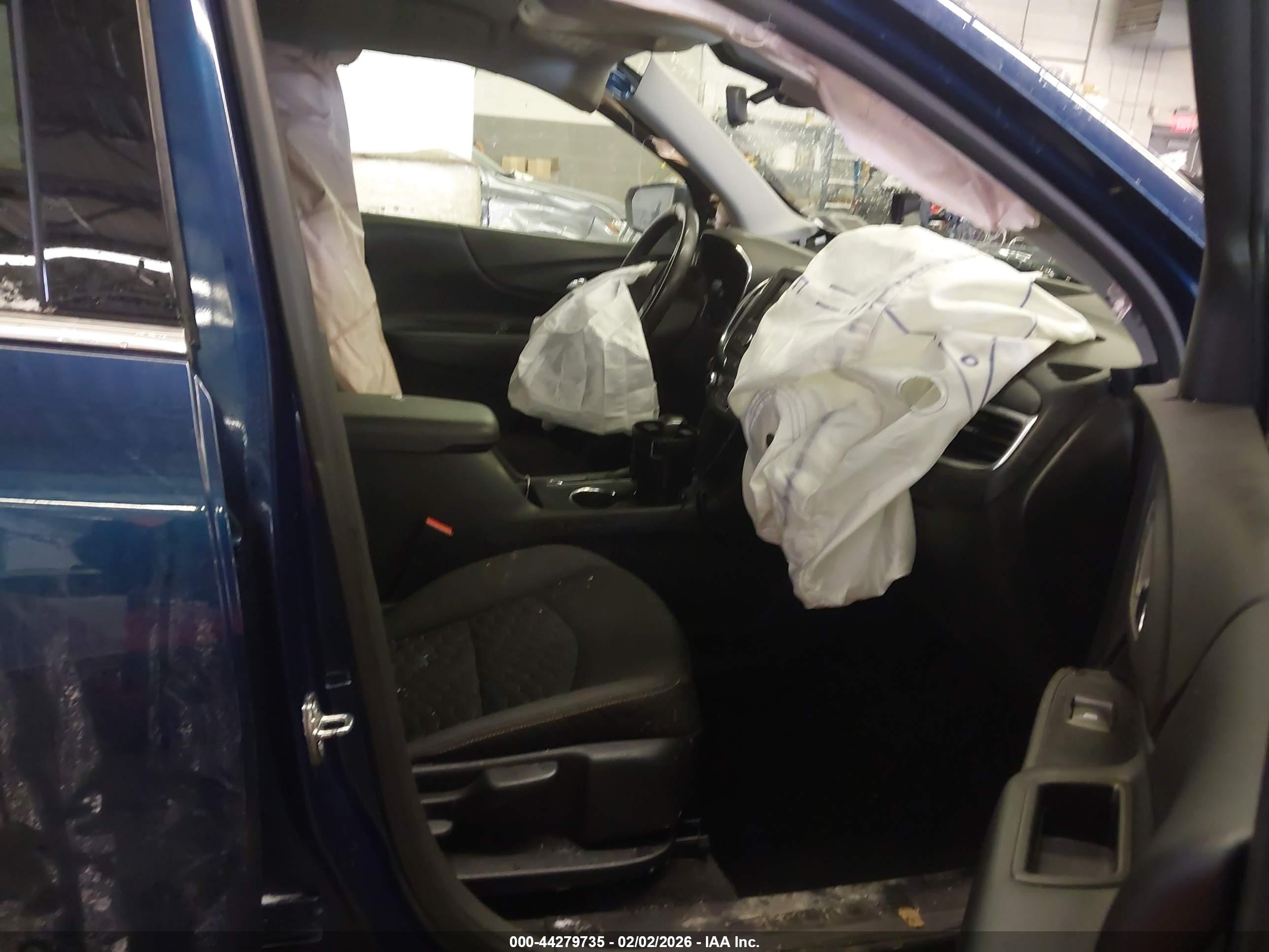 CHEVROLET EQUINOX image 5