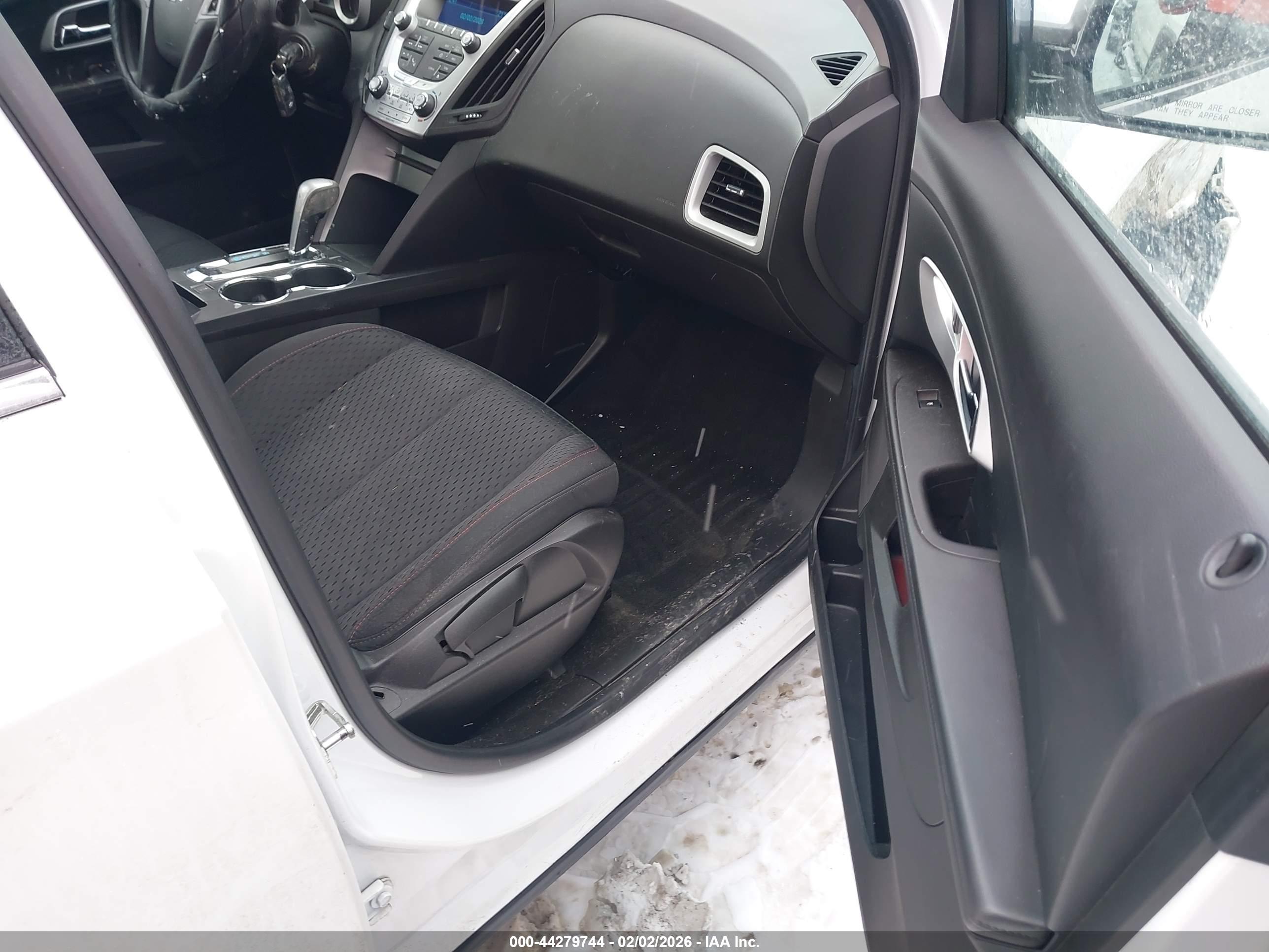 CHEVROLET EQUINOX image 5