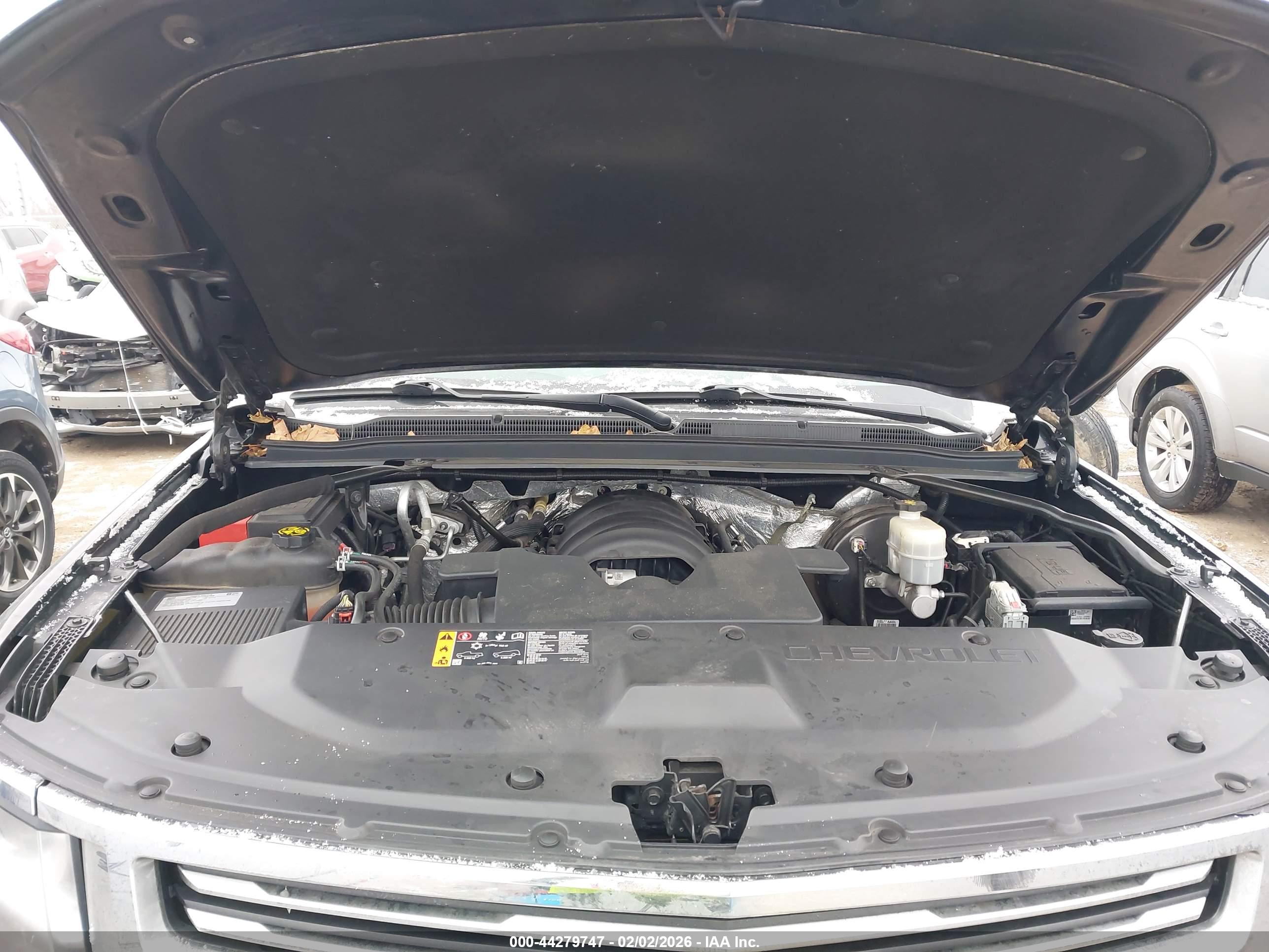 CHEVROLET TAHOE image 10