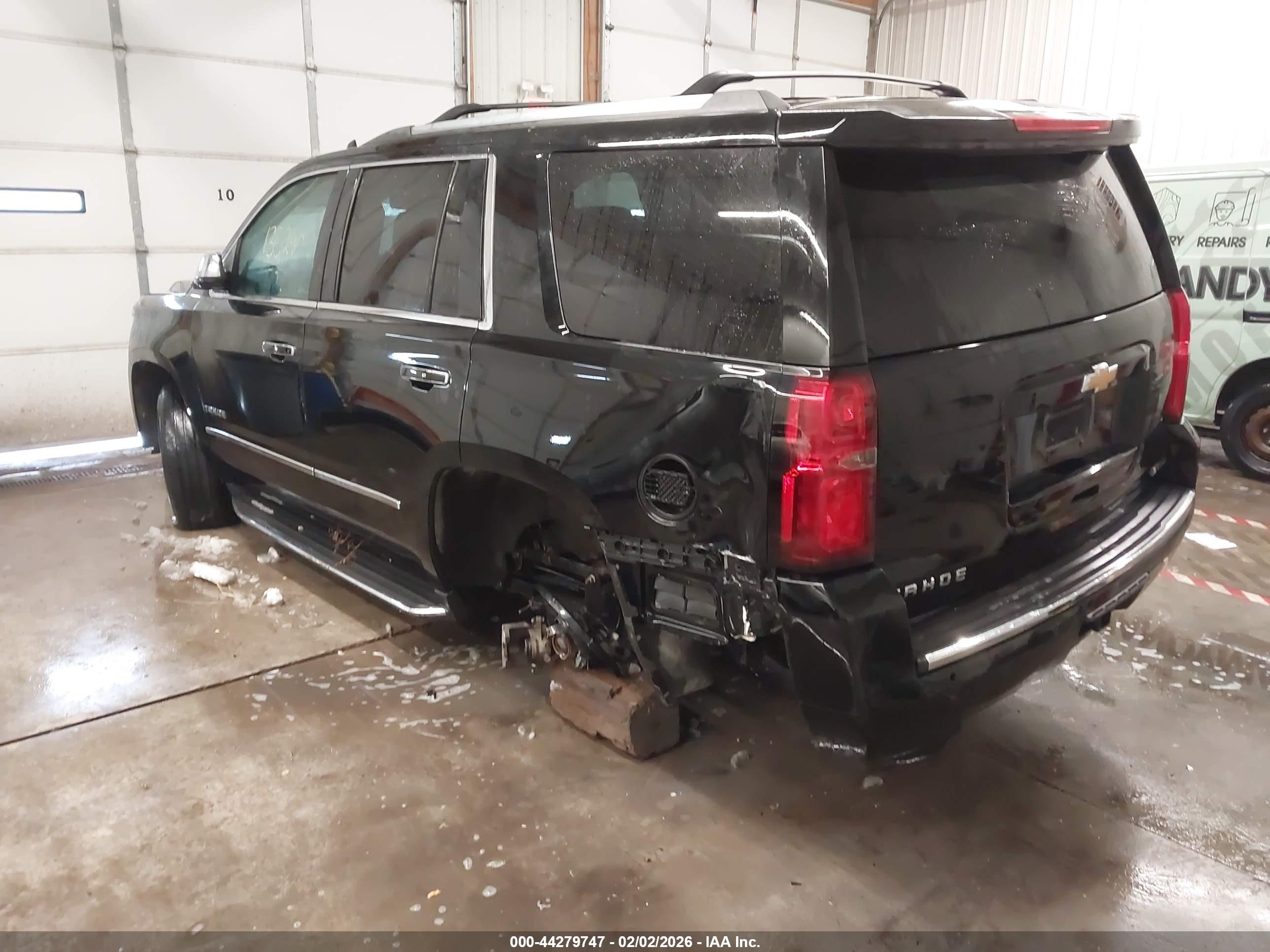 CHEVROLET TAHOE image 3