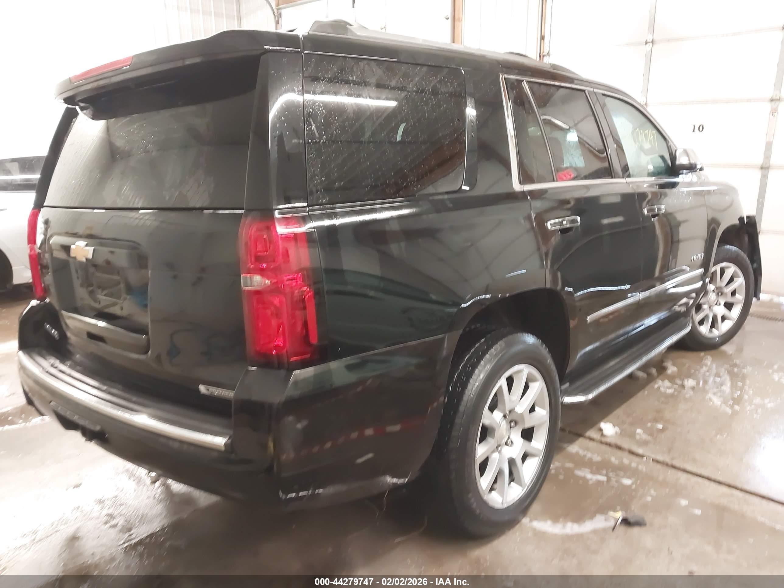 CHEVROLET TAHOE image 4