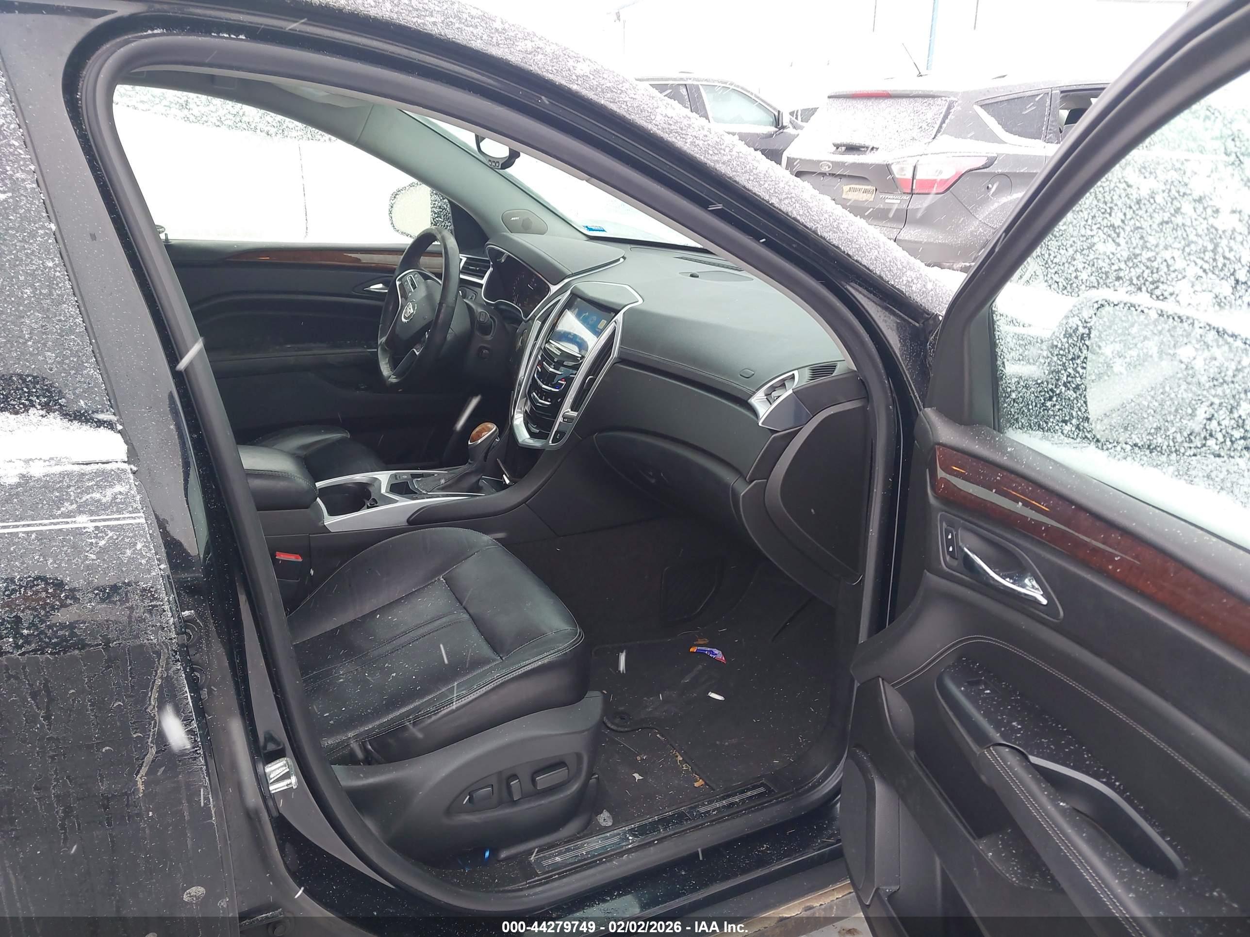 CADILLAC SRX image 5