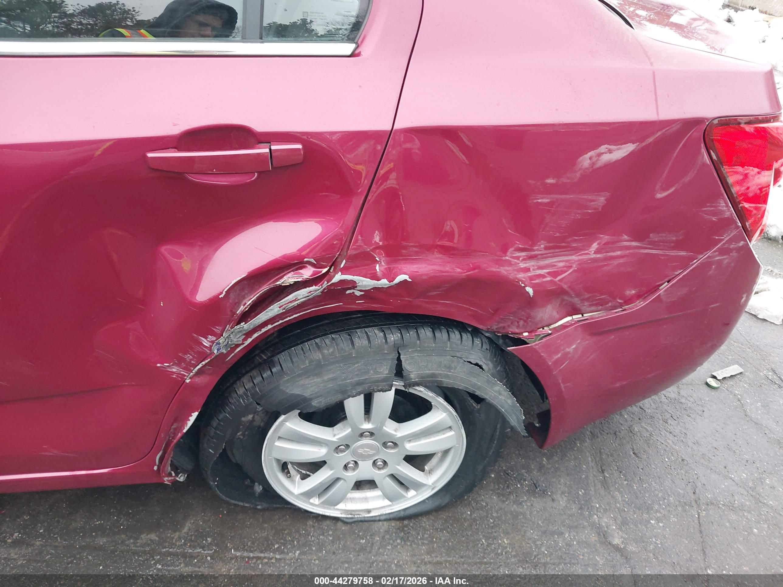 CHEVROLET SONIC image 6