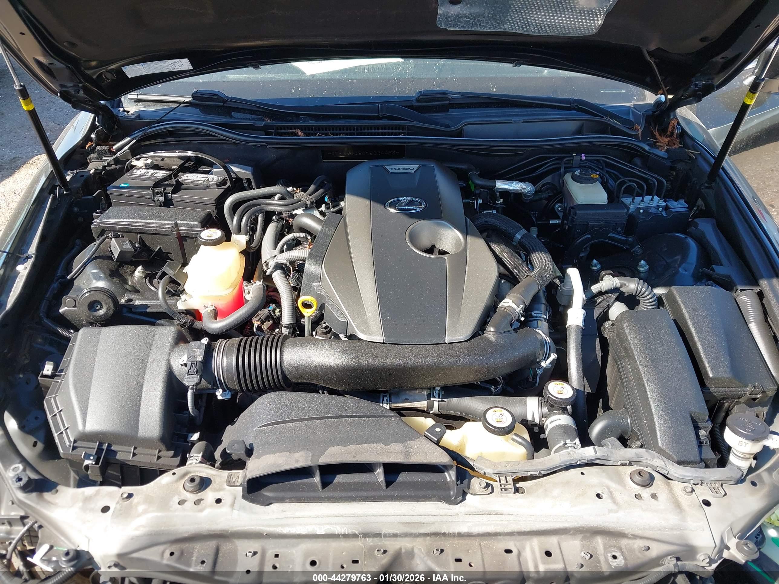 LEXUS IS image 10