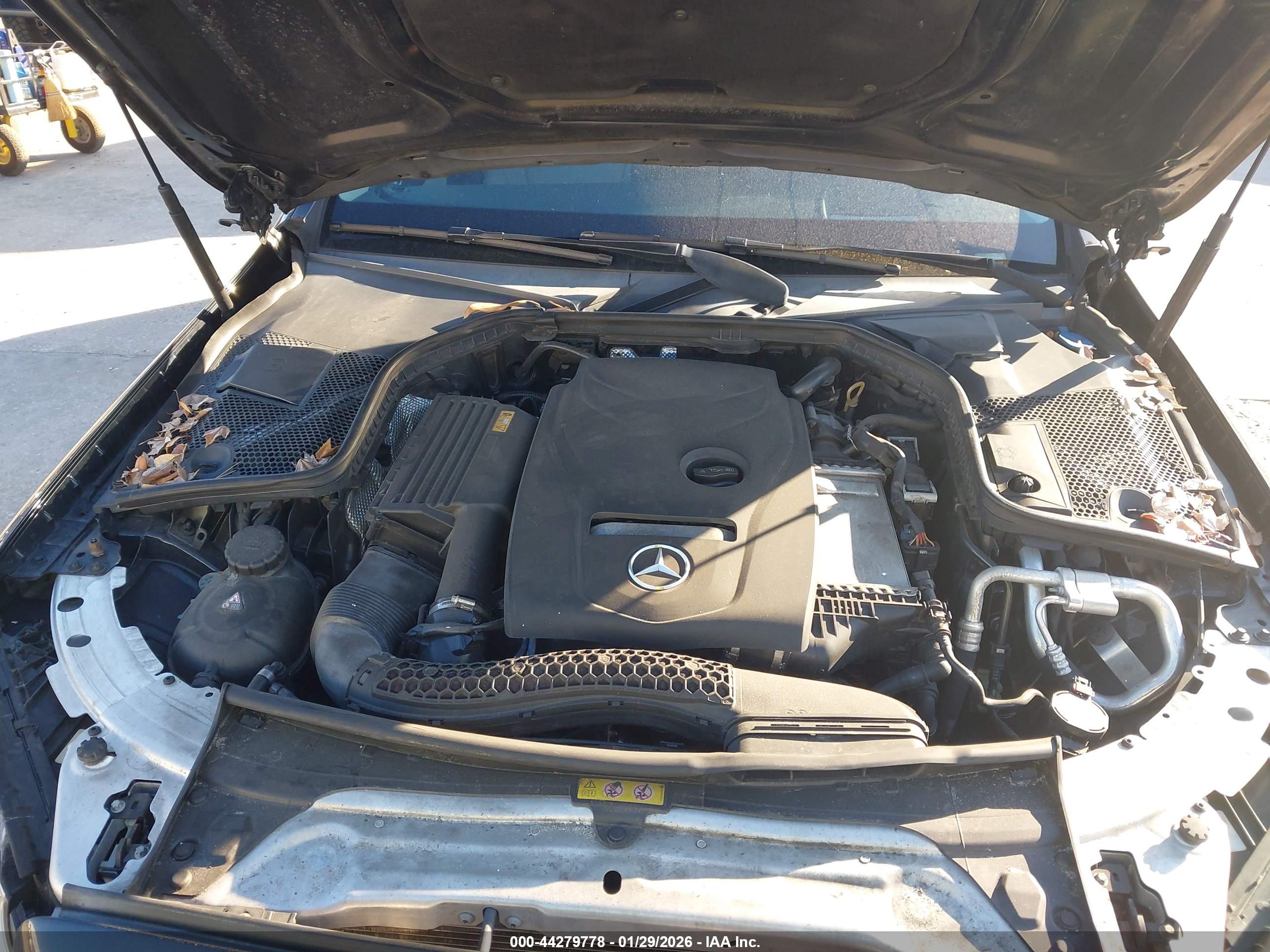 MERCEDES-BENZ C image 10